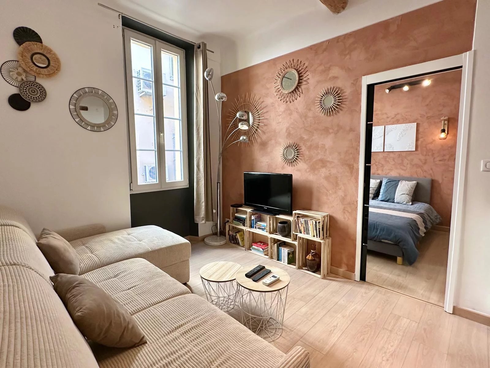 Cannes Sale flat 3 rooms downtown