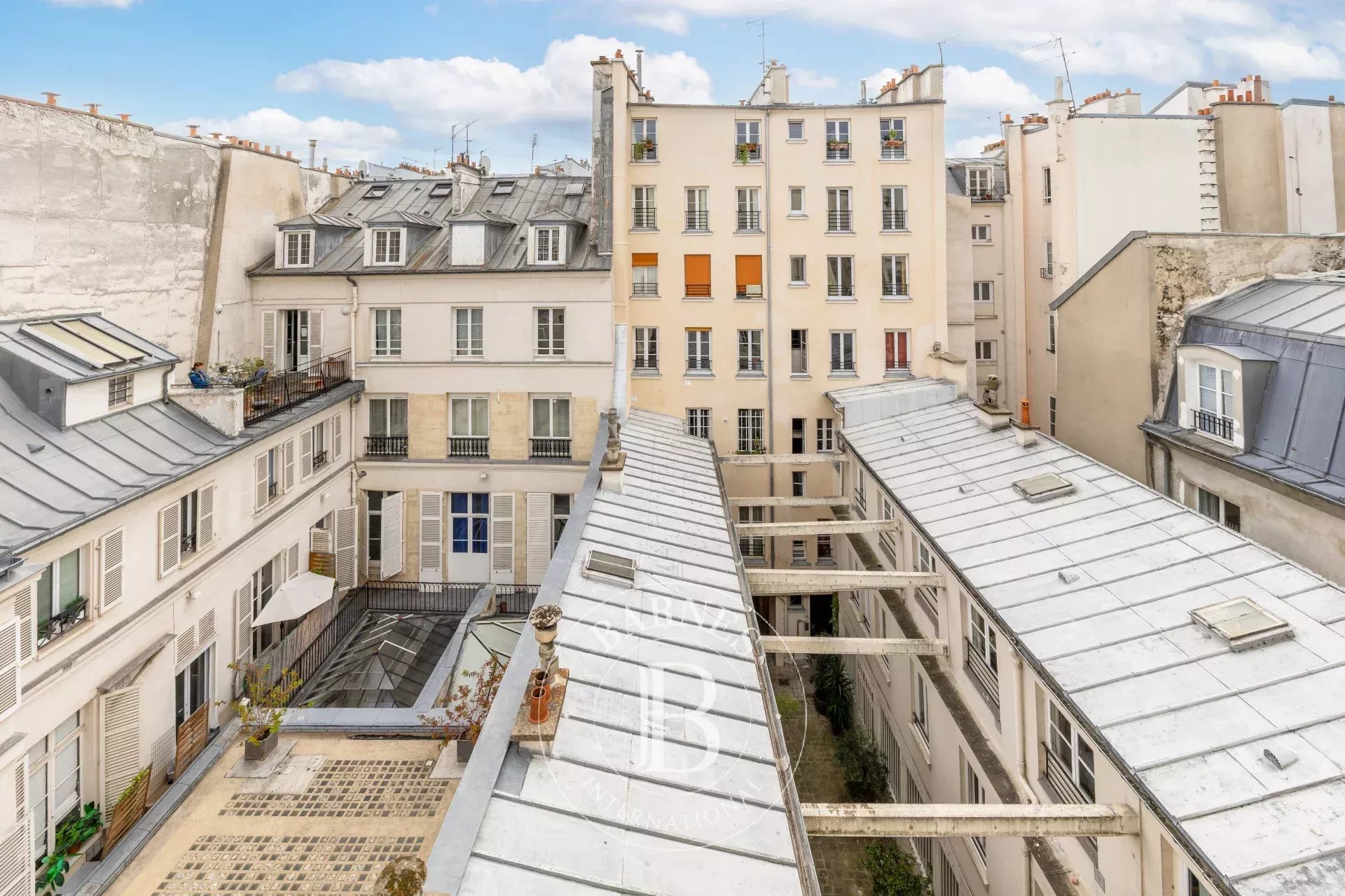 Daire Paris 3ème - picture 9