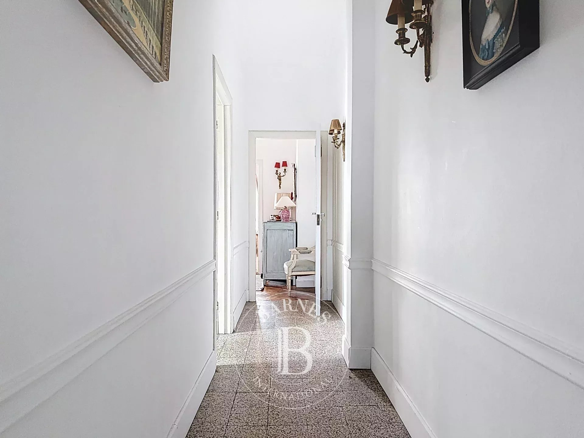 Place Brugmann, magnifique appartement lumineux