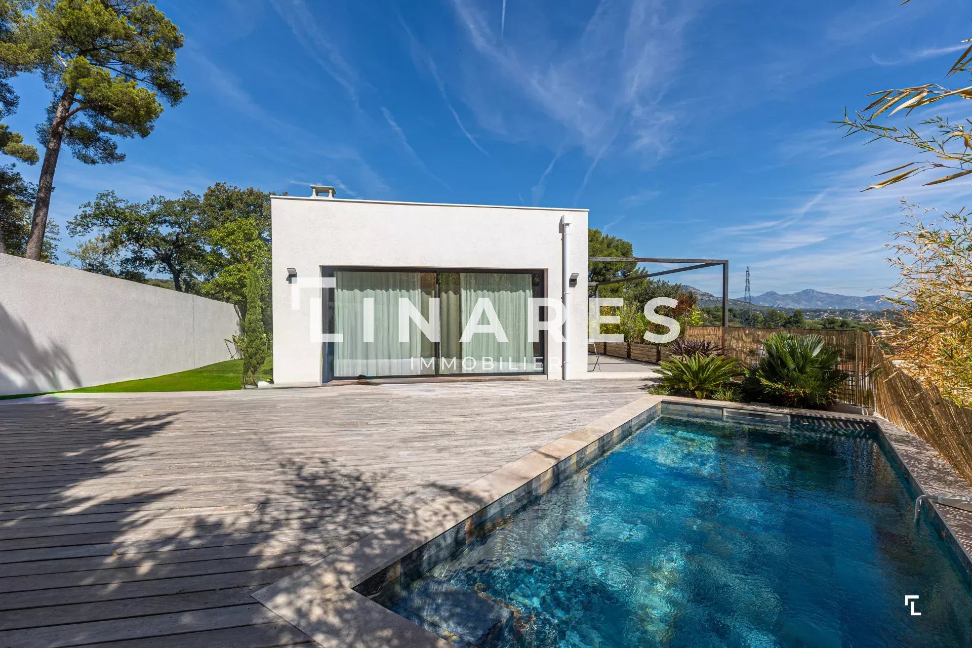 BEVERLY HILLS - Villa Neuve T5 de 170 m2 + Piscine / Terrain (1600+200m2)- 13012