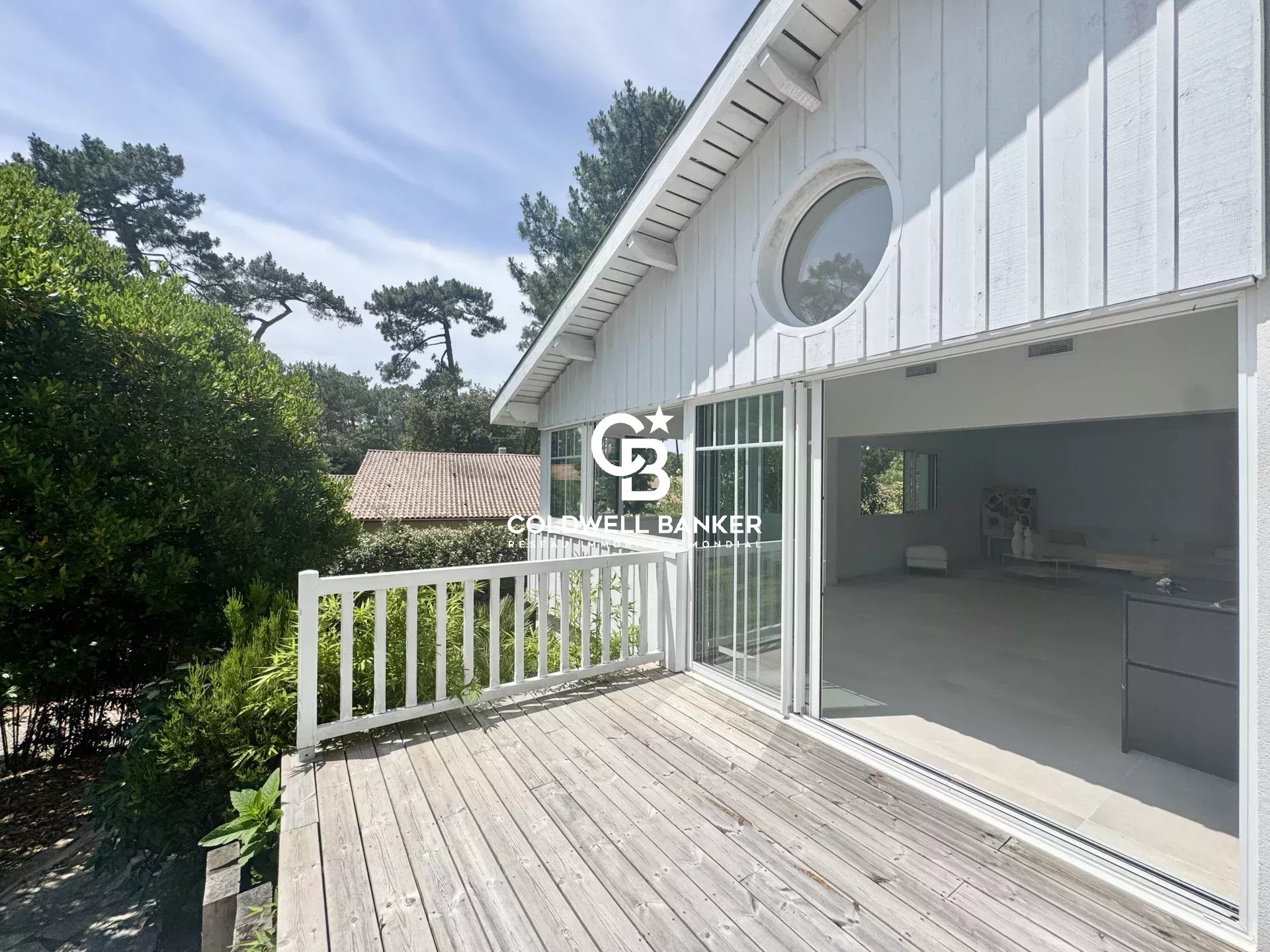 Agence immobilière de Silver Coast Int. Realty