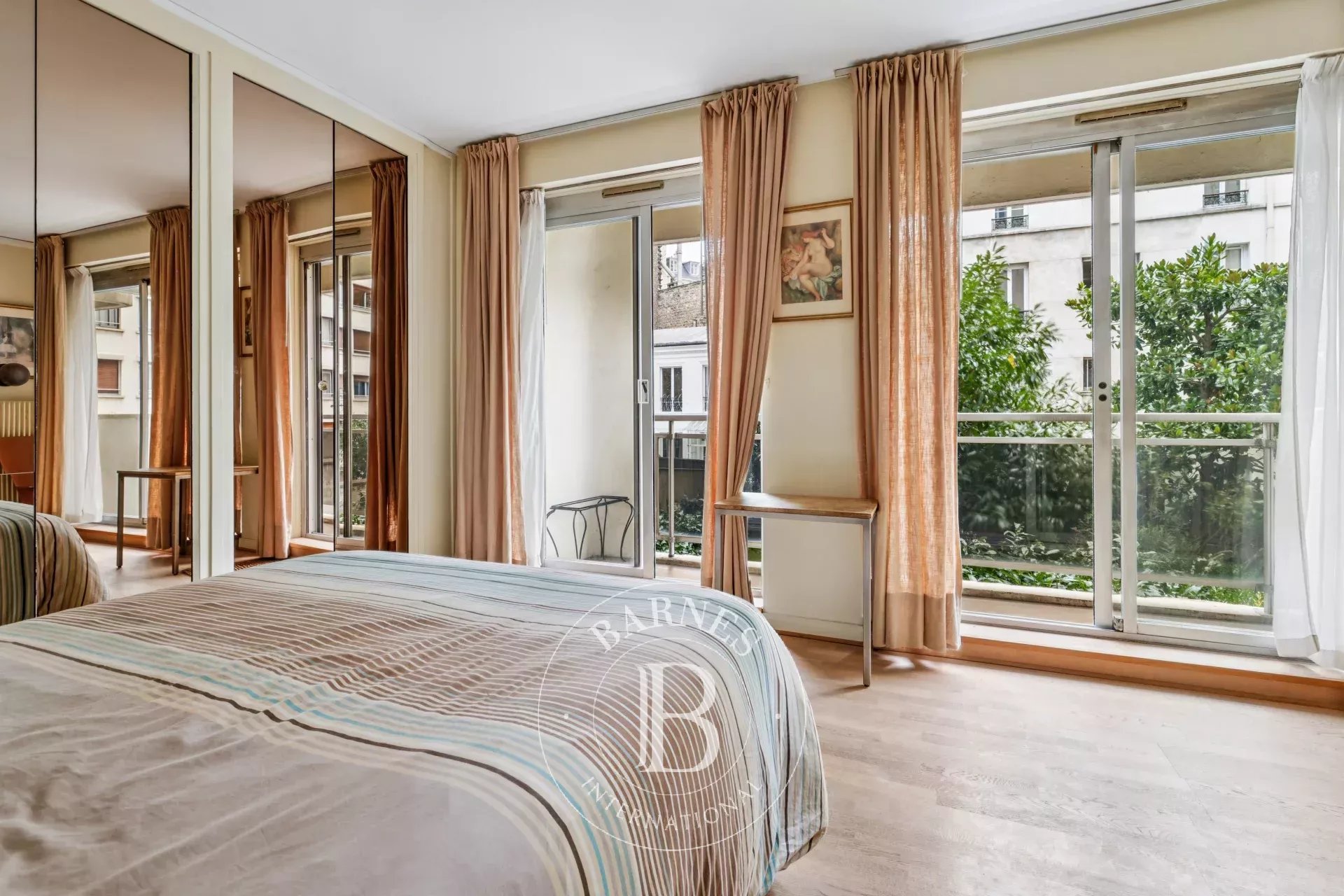 Daire Paris 16ème - picture 11