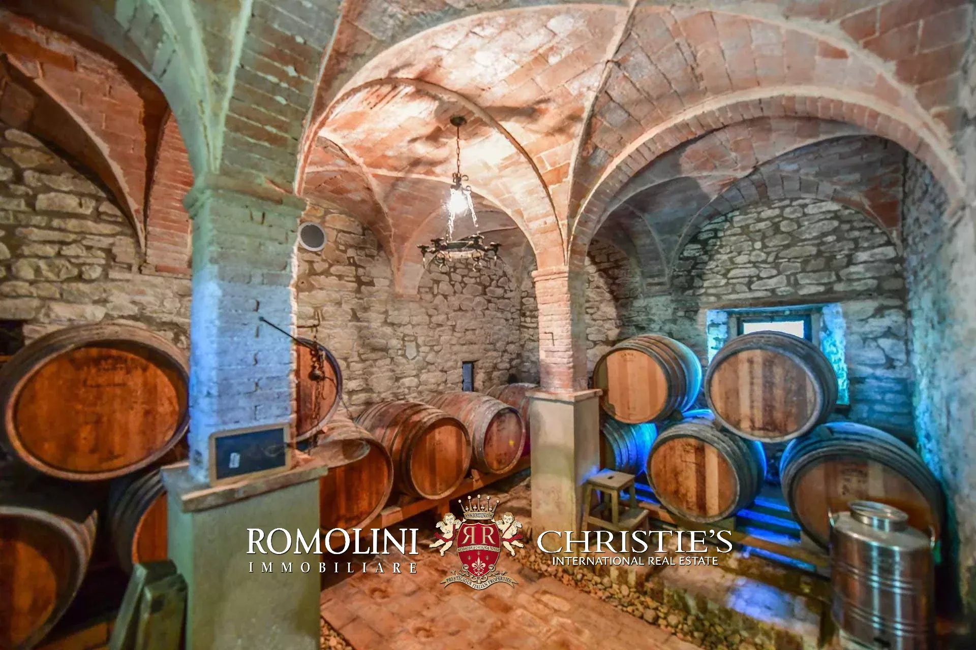 3 Bedroom Vineyard's Image 10