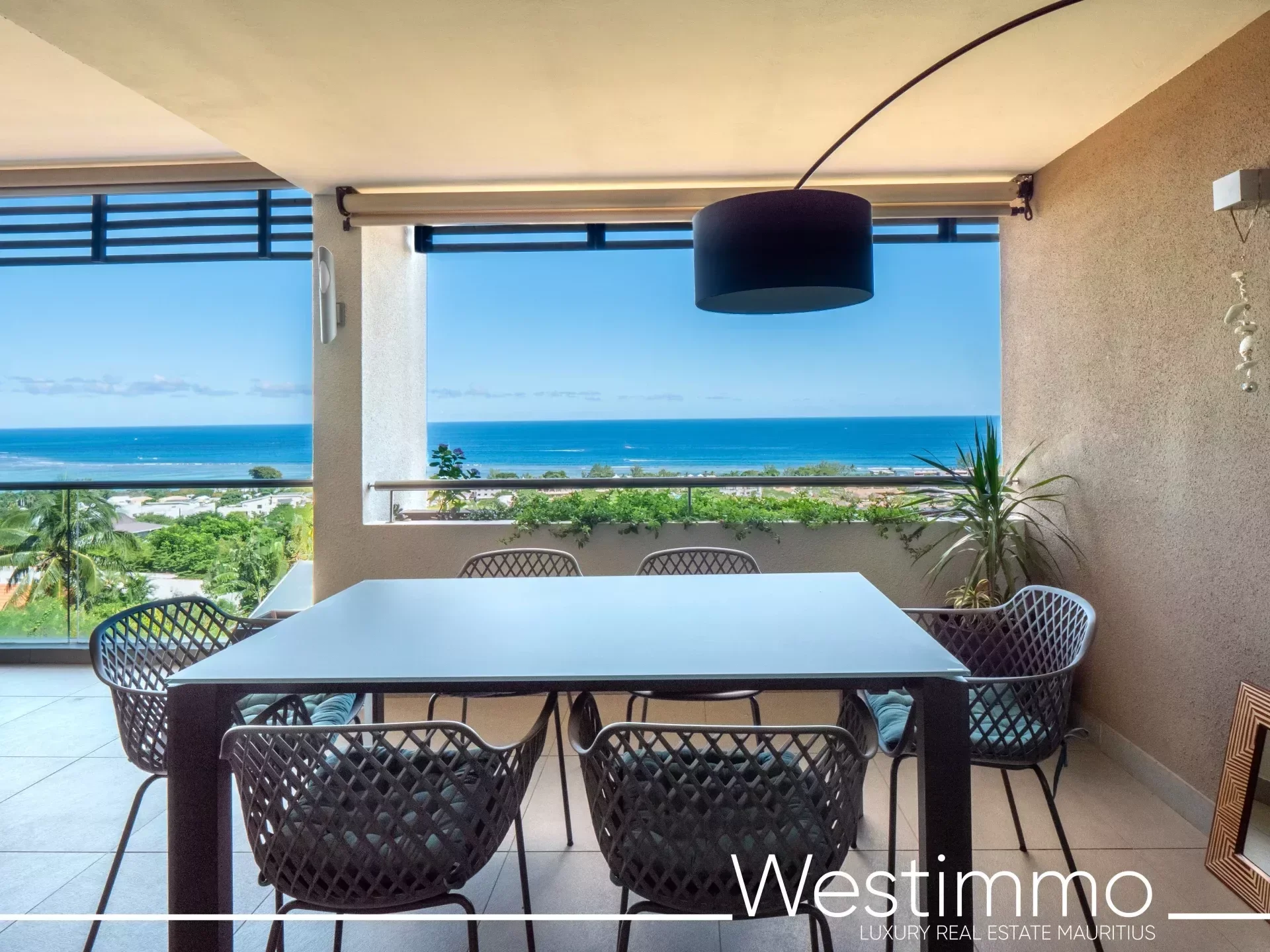 TAMARIN - Beautiful 3 bedroom penthouse apartment for sale - photo 1