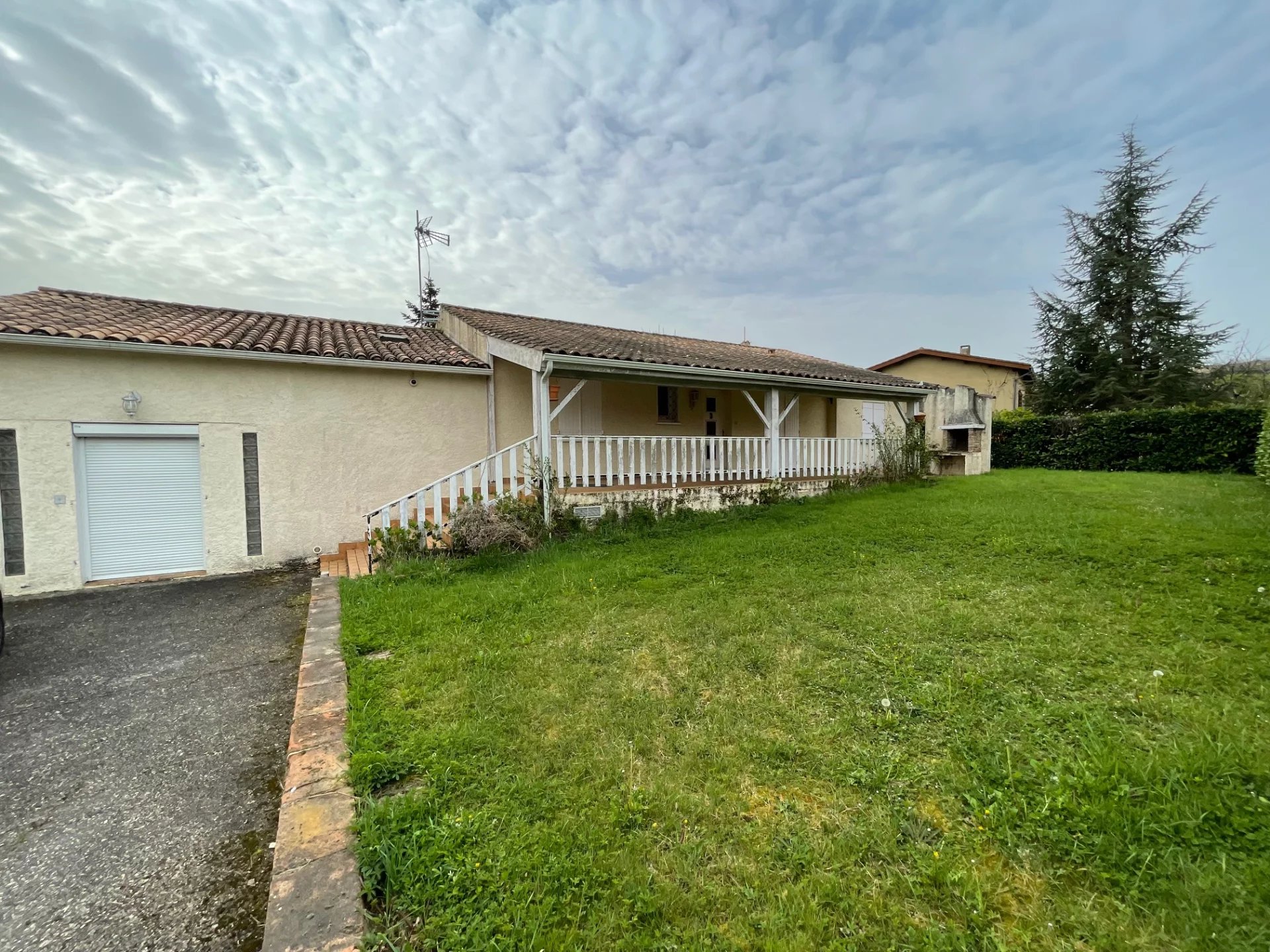 Agence immobilière de 