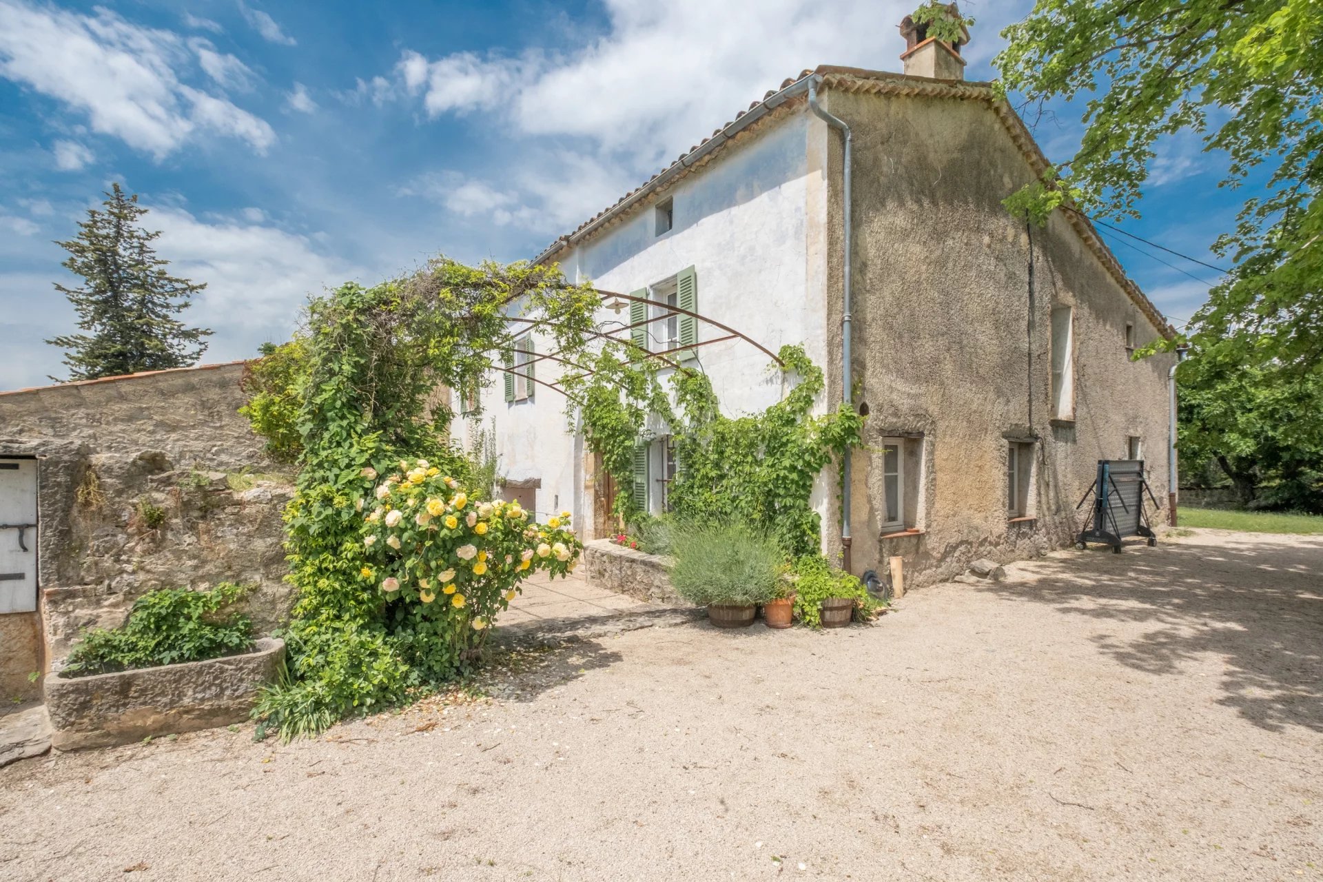 Bastide avec maison d'amis - Tourrettes