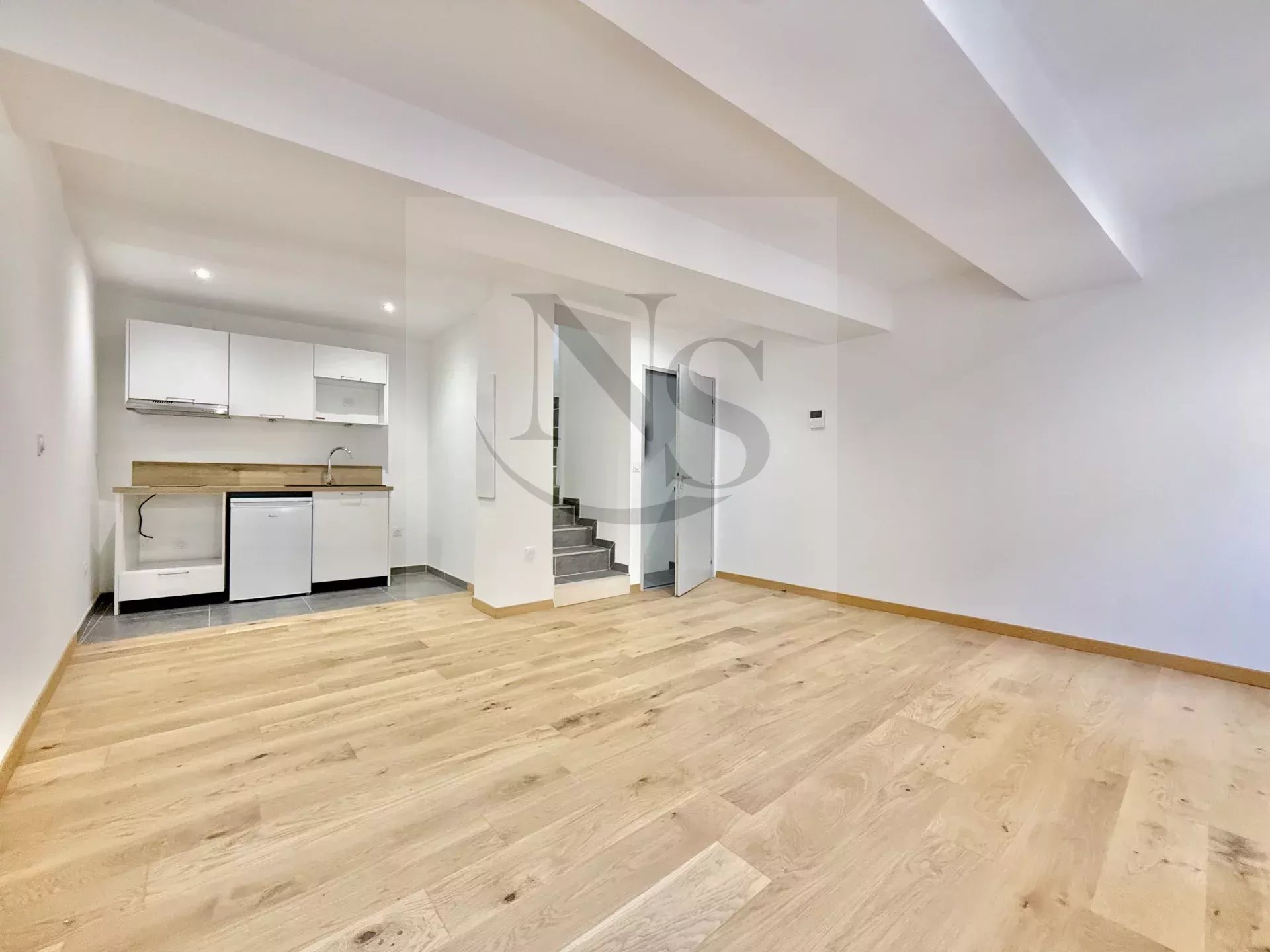 AIX-EN-PROVENCE / DUPLEX CENTRE-VILLE - Photo 2
