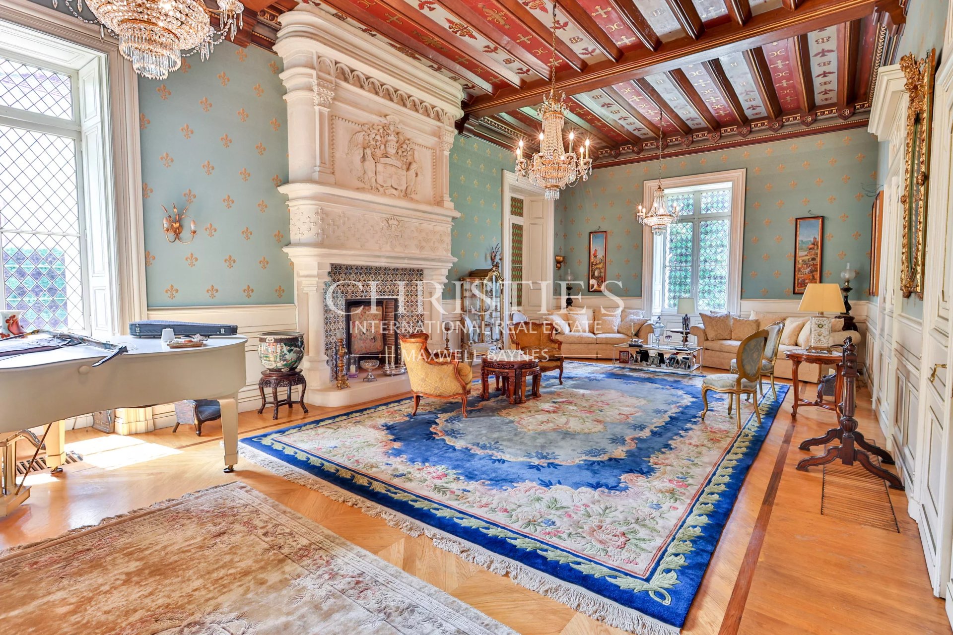 14 Bedroom Chateau's Image 8