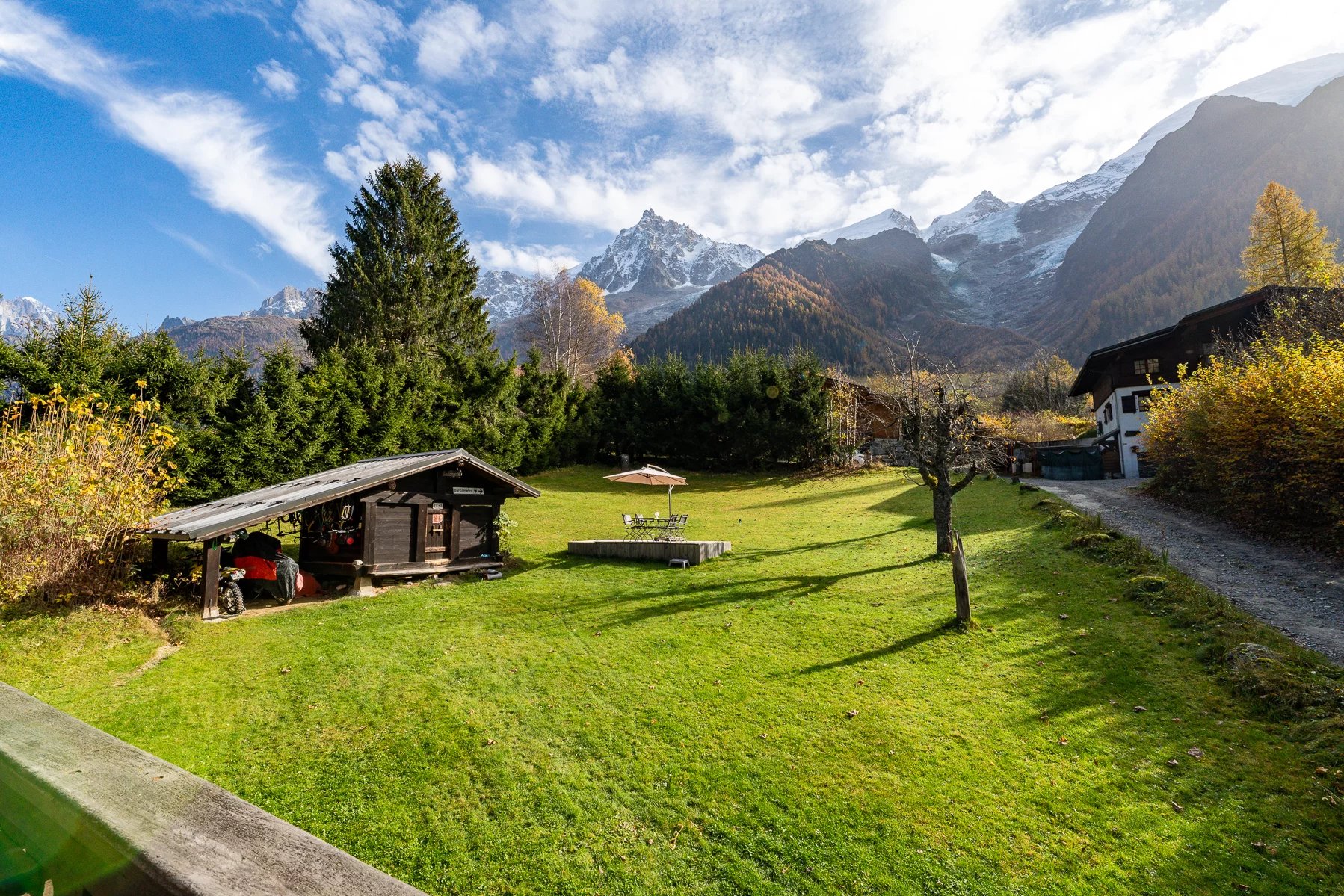 Photo of LES BOSSONS - Large chalet with stunning views in Les Bossons