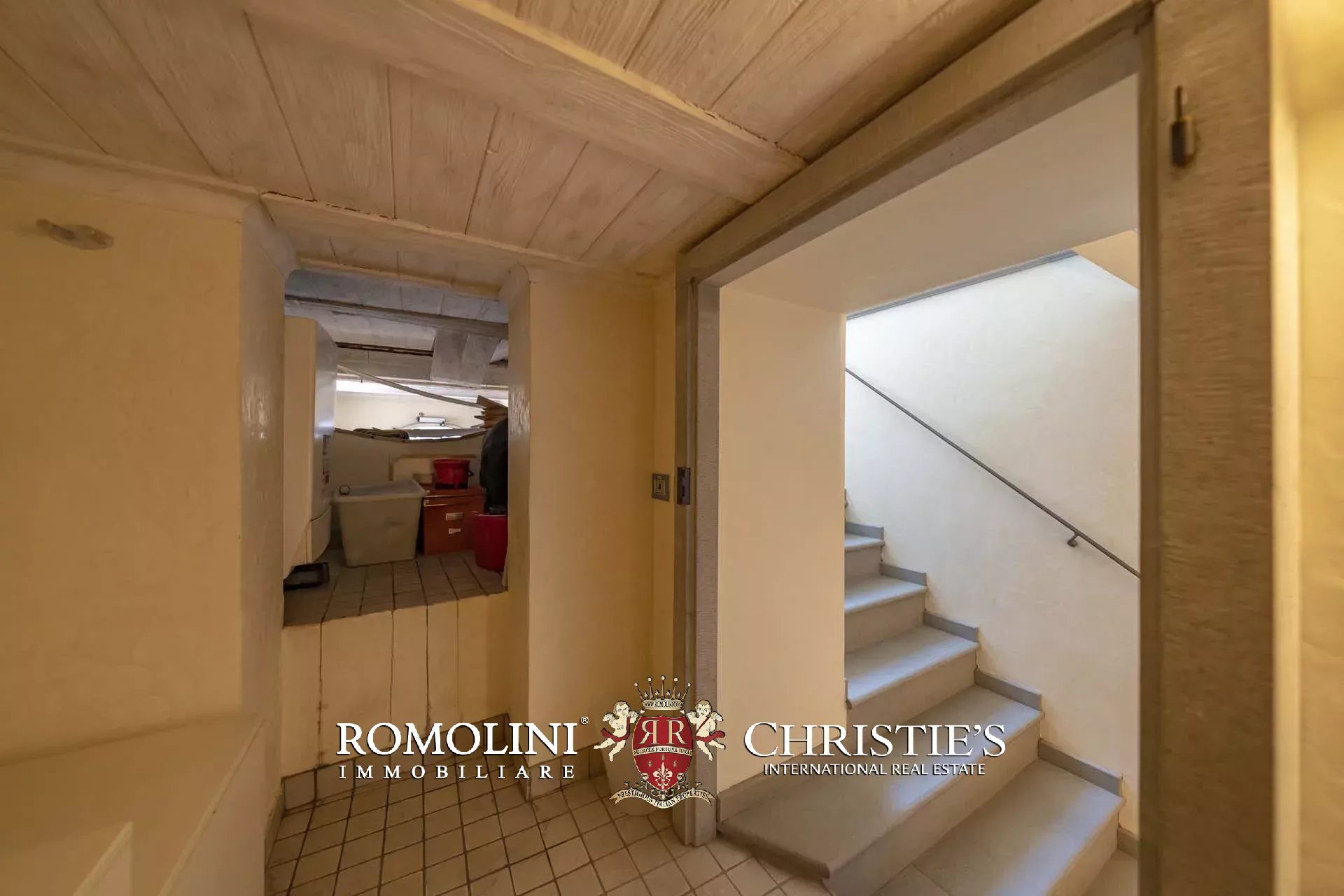 4 Bedroom Apartment/Flat's Image 61