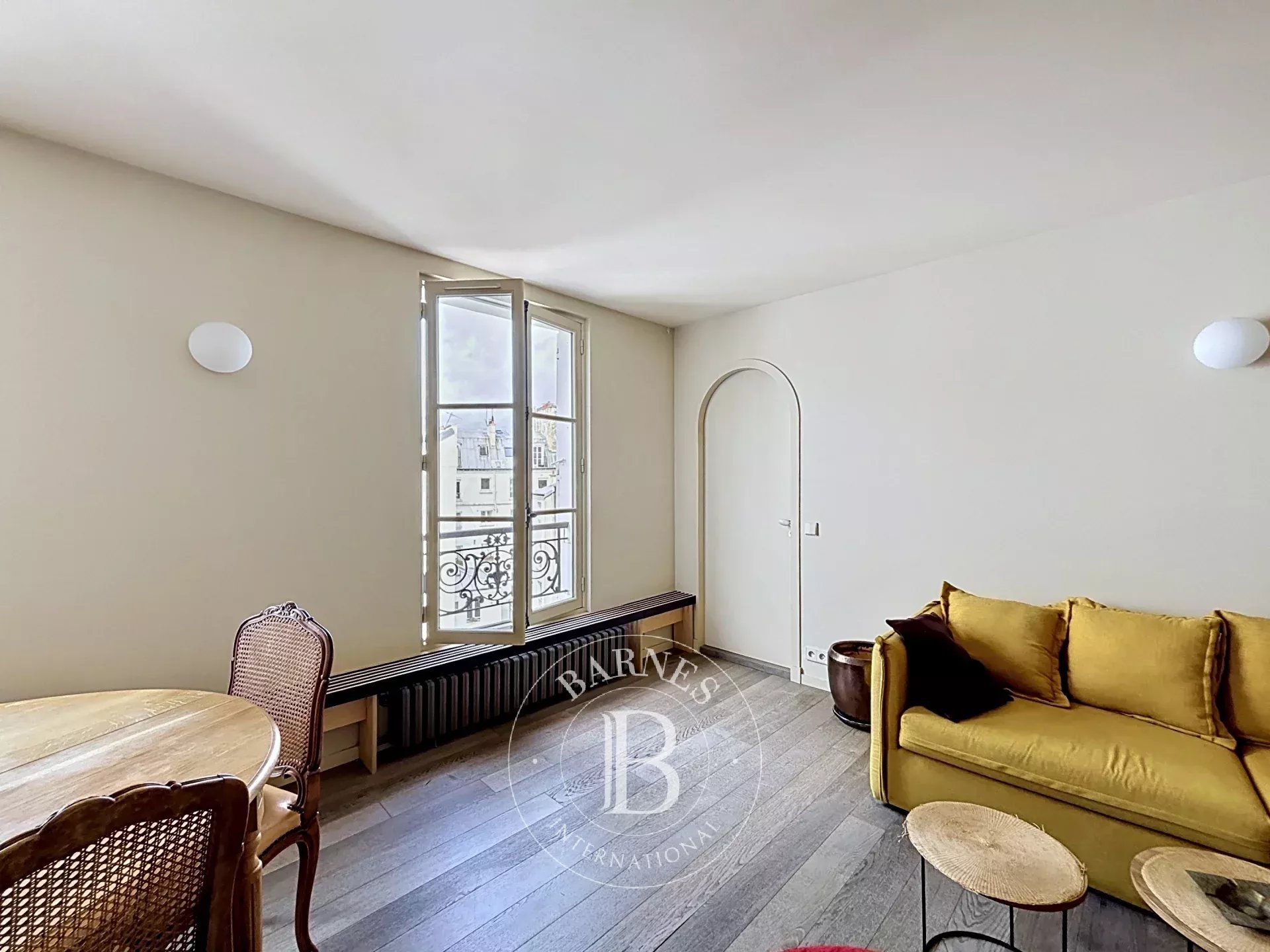 Apartment Paris 75003