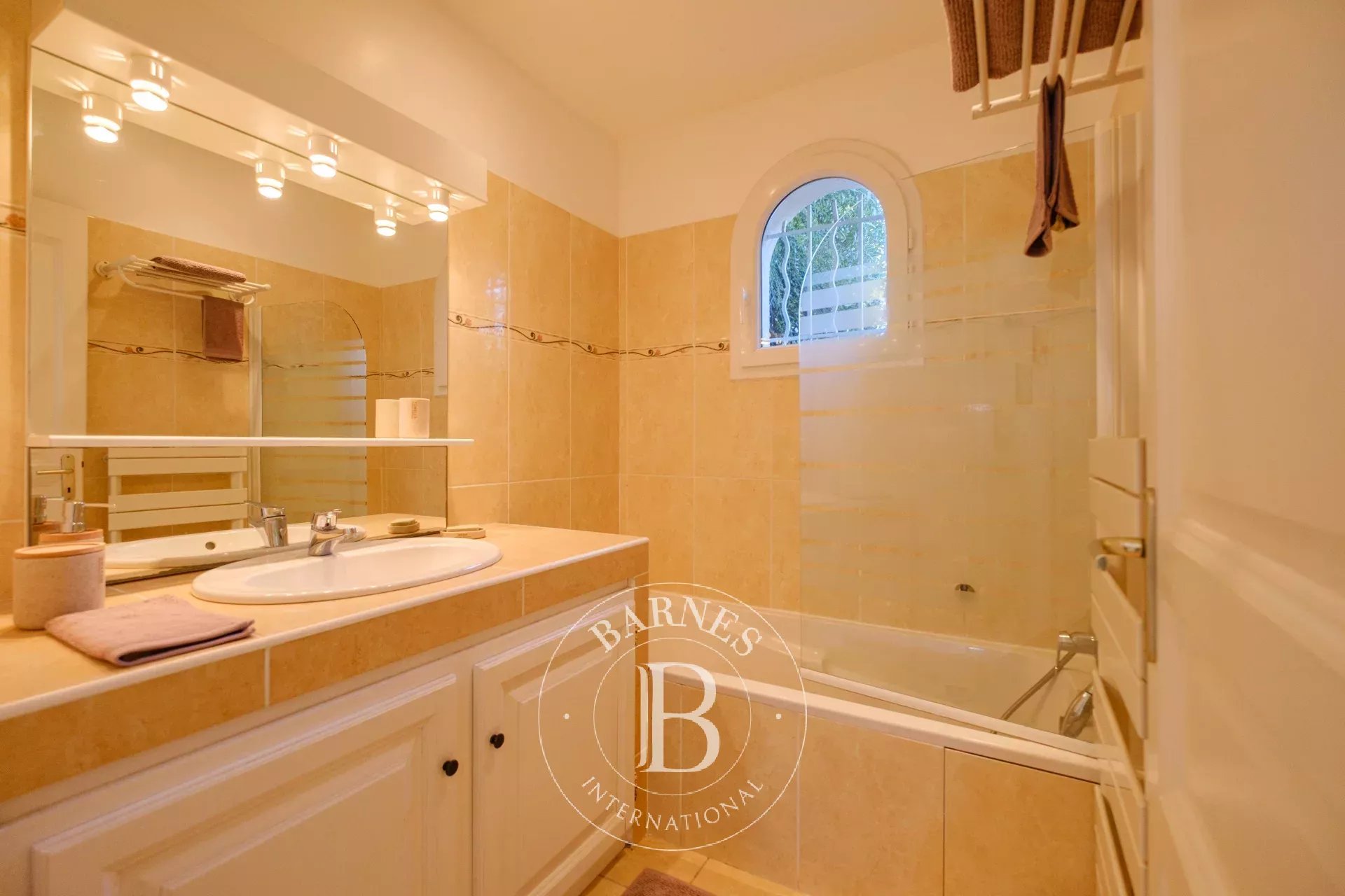 Daire Sainte-Maxime - picture 10