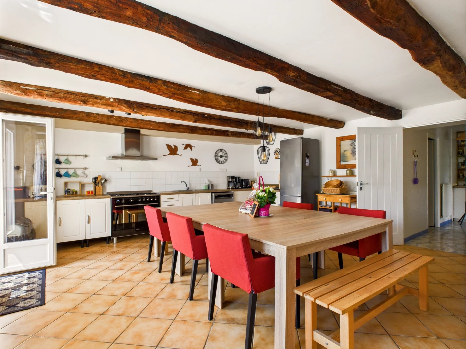 House in Chaunay - Image 3