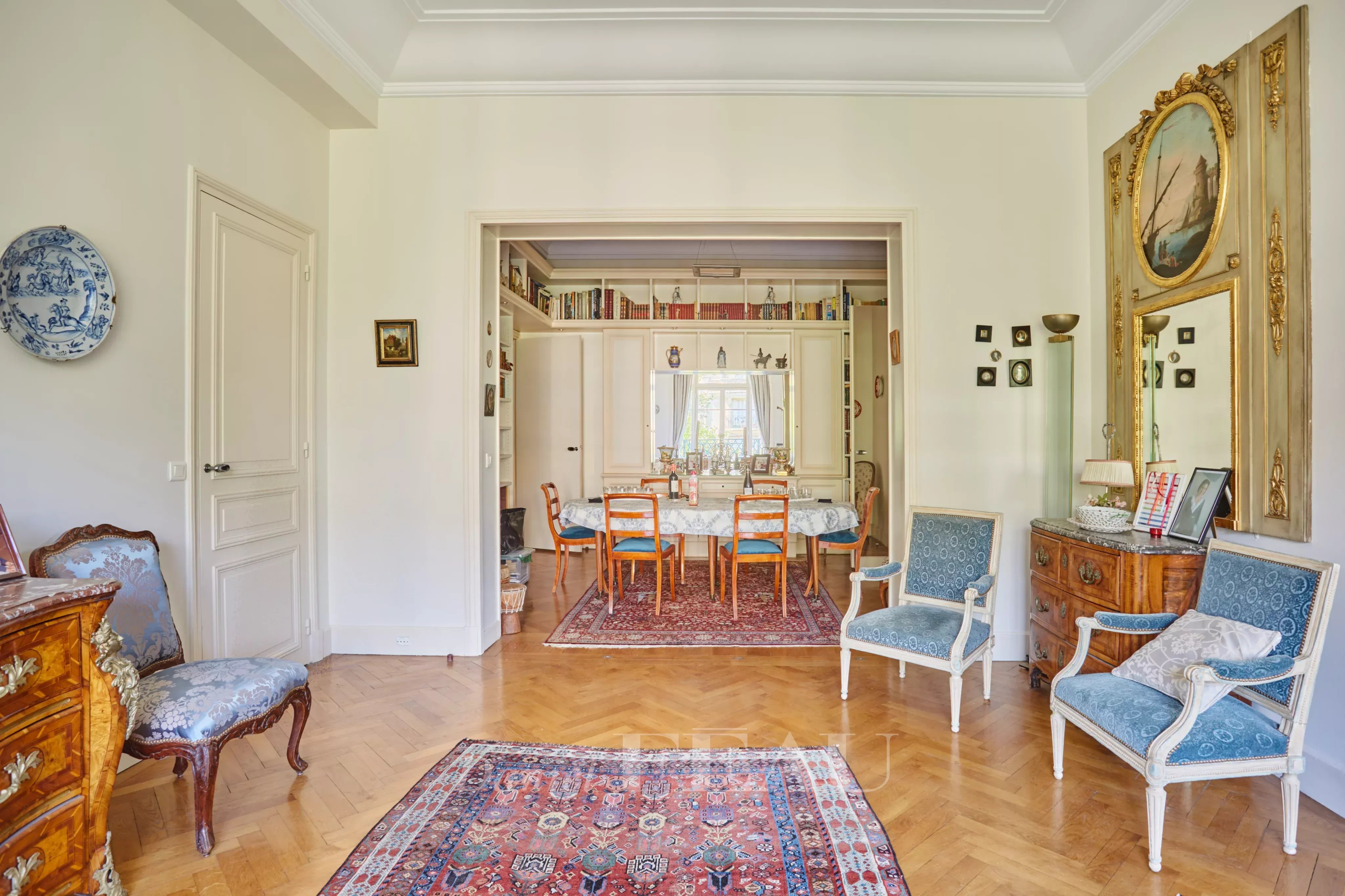 Sale Apartment Paris 7th