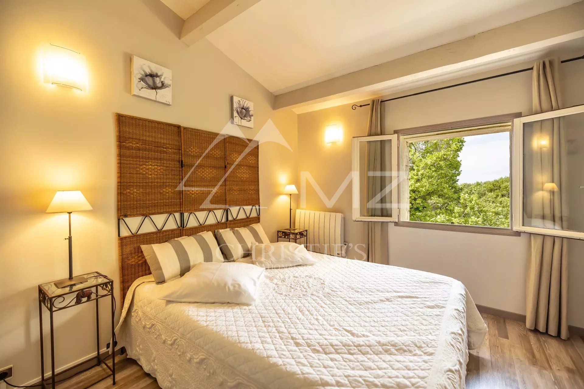 7 Bedroom Villa/Townhouse's Image 5
