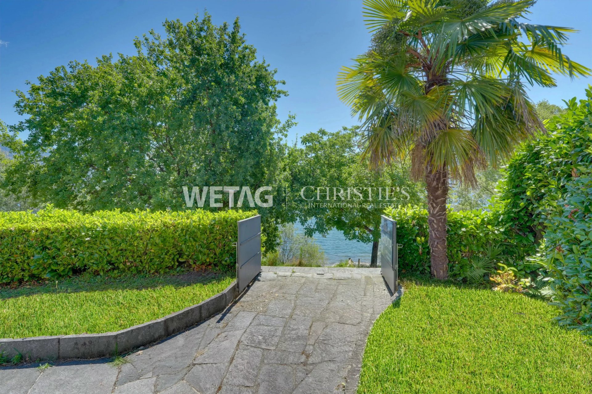 5 Bedroom Villa/Townhouse's Image 9