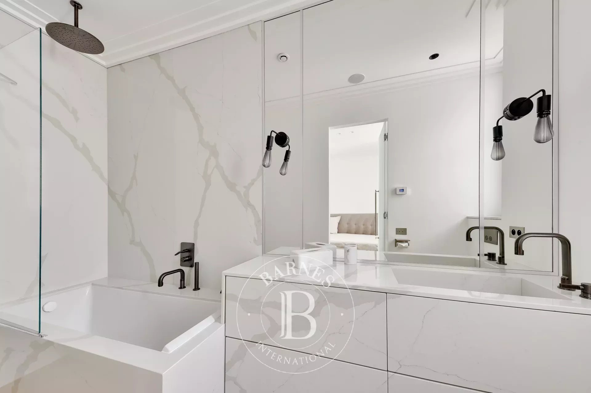 Daire Paris 7ème - picture 8