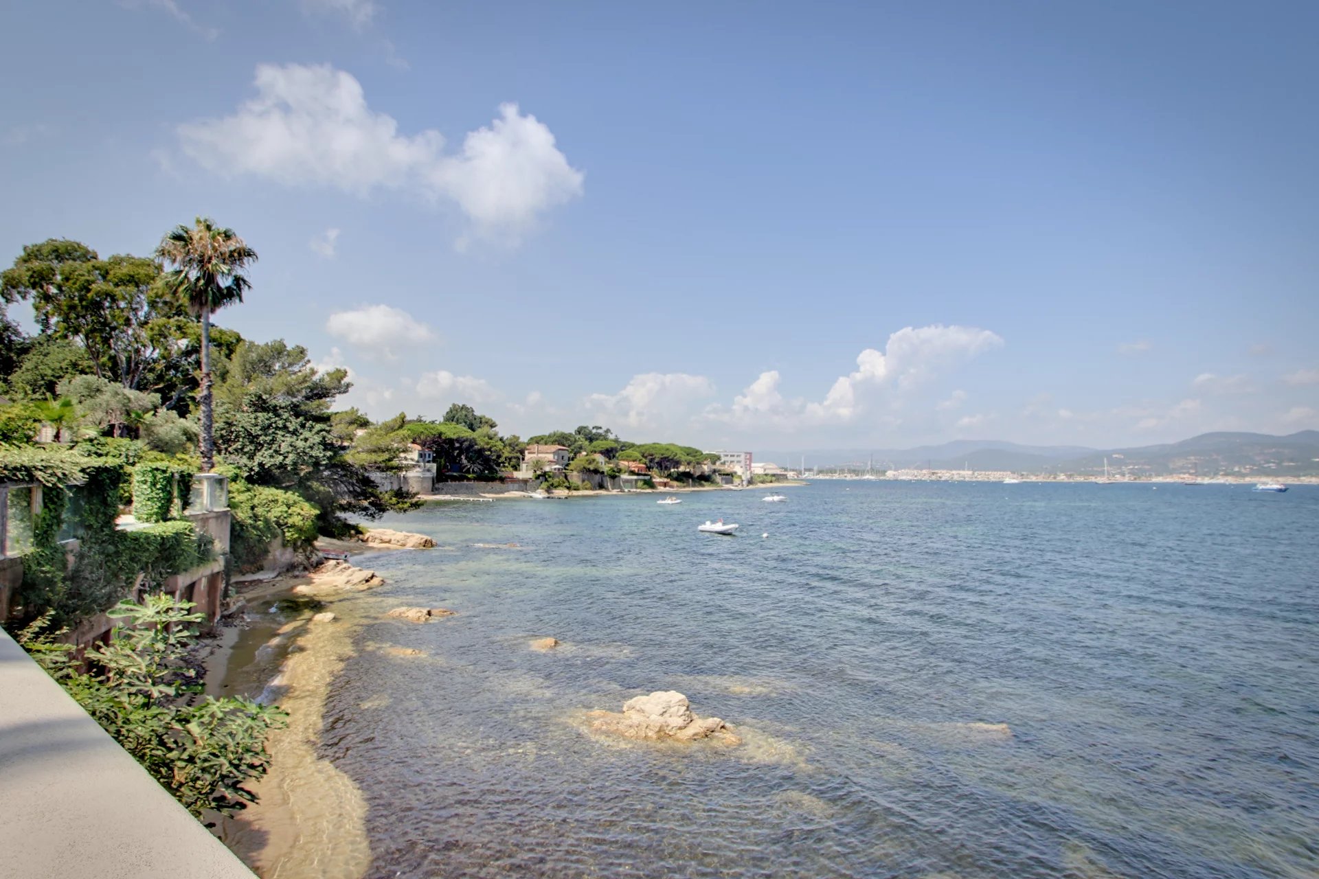 Gassin - Splendida villa con spiaggia privata e vista panoramica sul mare