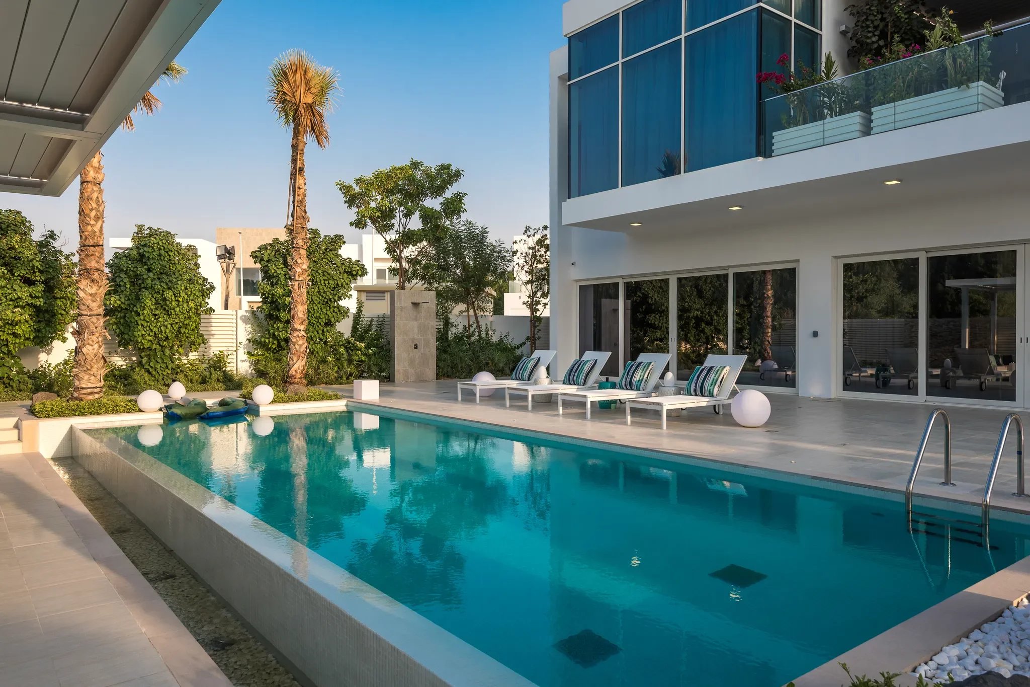 The Nest Villa améliorée de 5 chambres à Al Barari