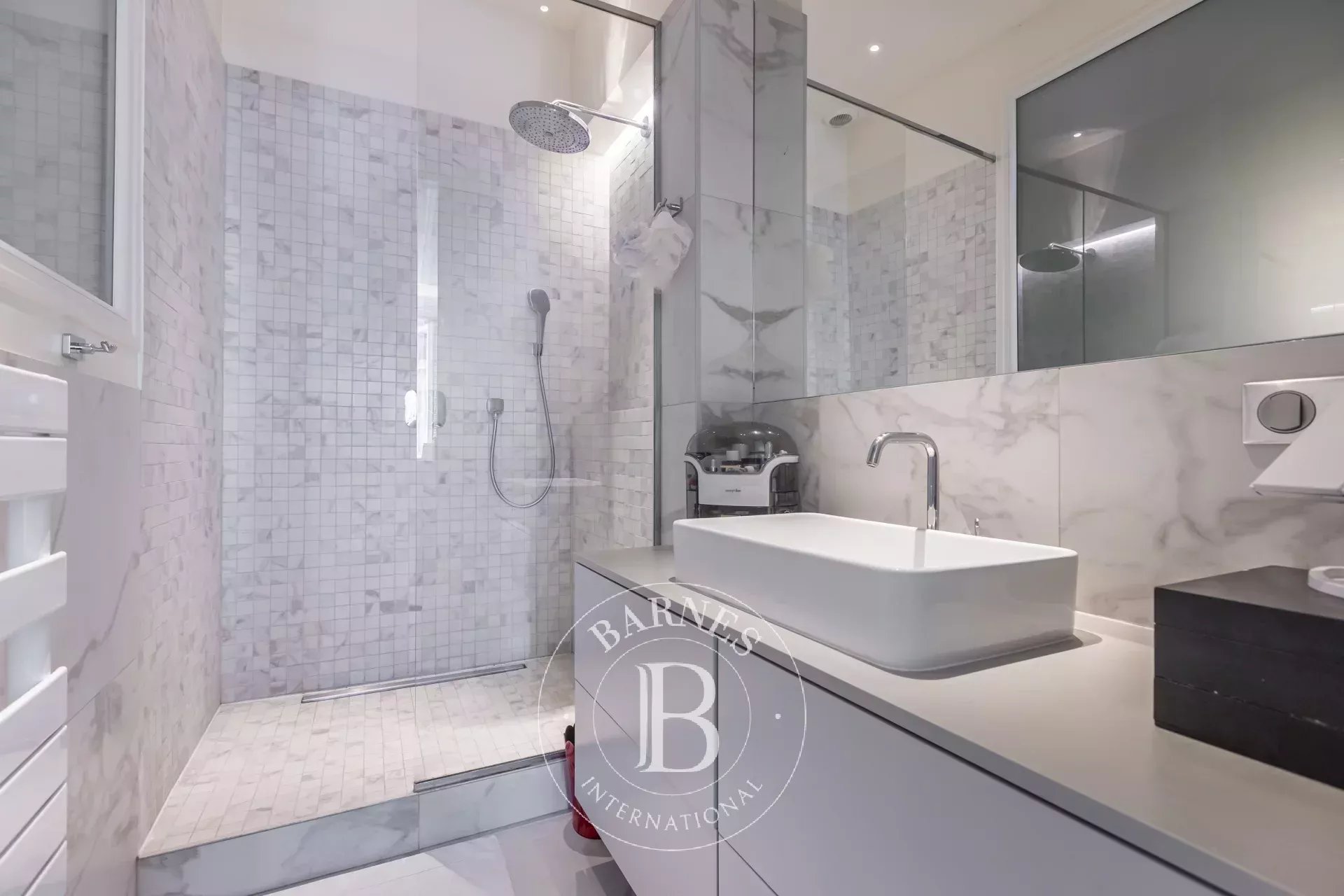 Daire Paris 8ème - picture 13