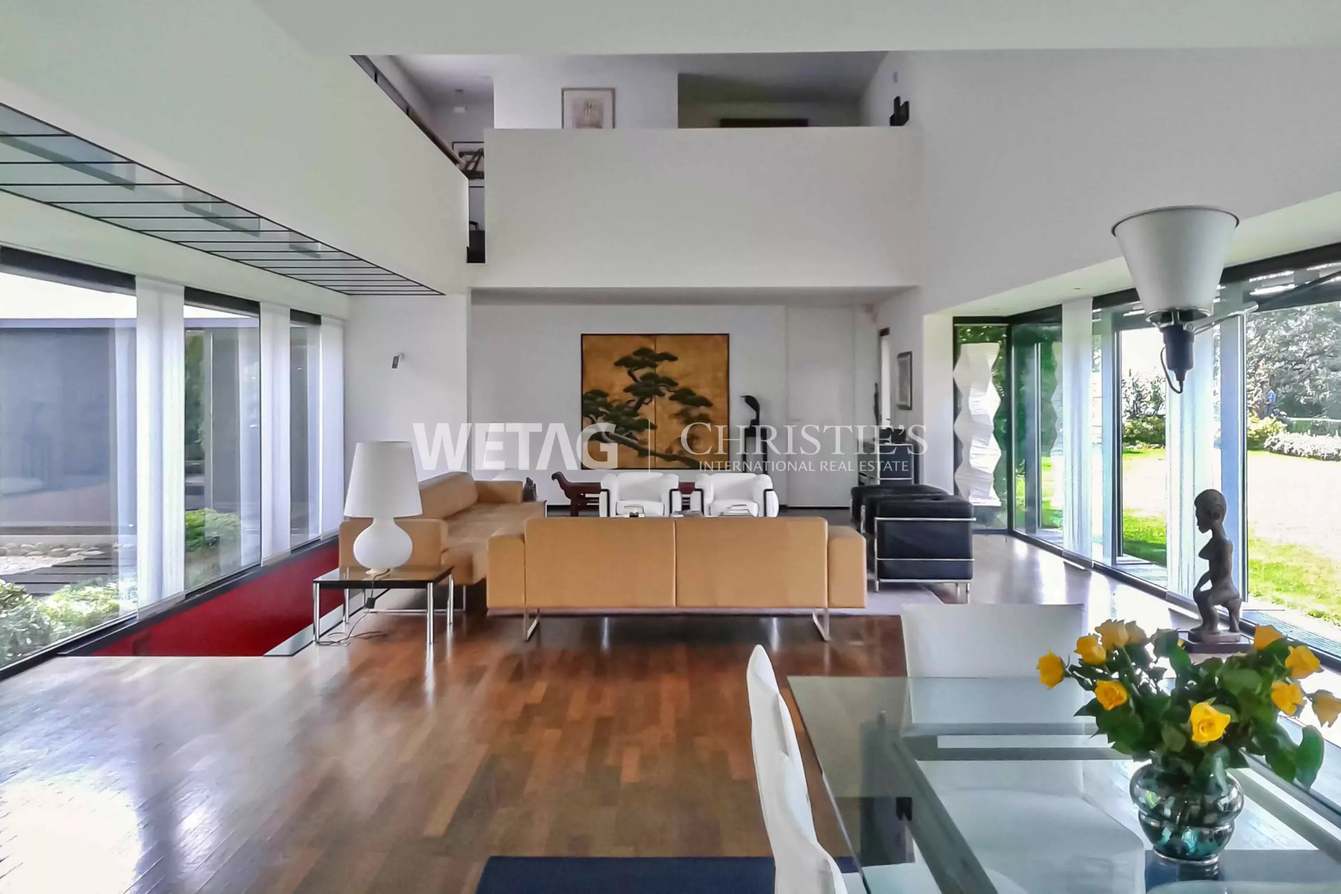 5 Bedroom Villa/Townhouse's Image 4