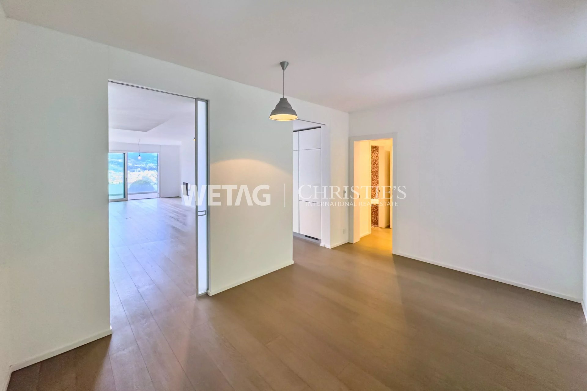 2 Bedroom Apartment/Flat's Image 4