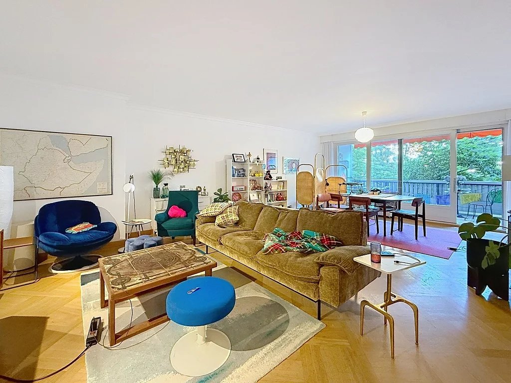 Très bel appartement traversant avec 2 balcons