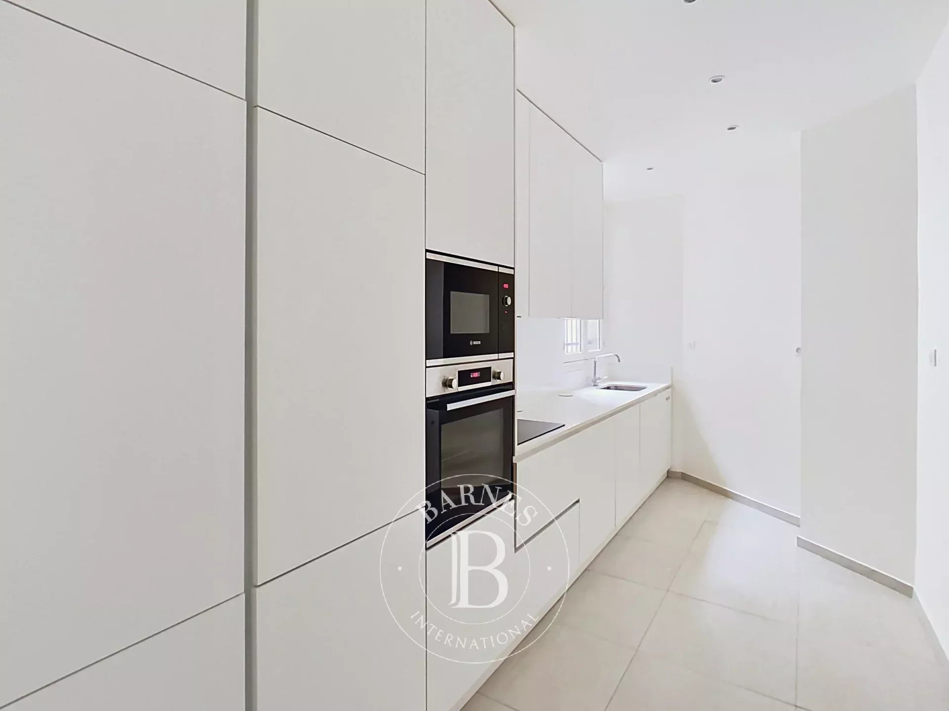 Paris  - Apartment 3 Bedrooms - picture 6