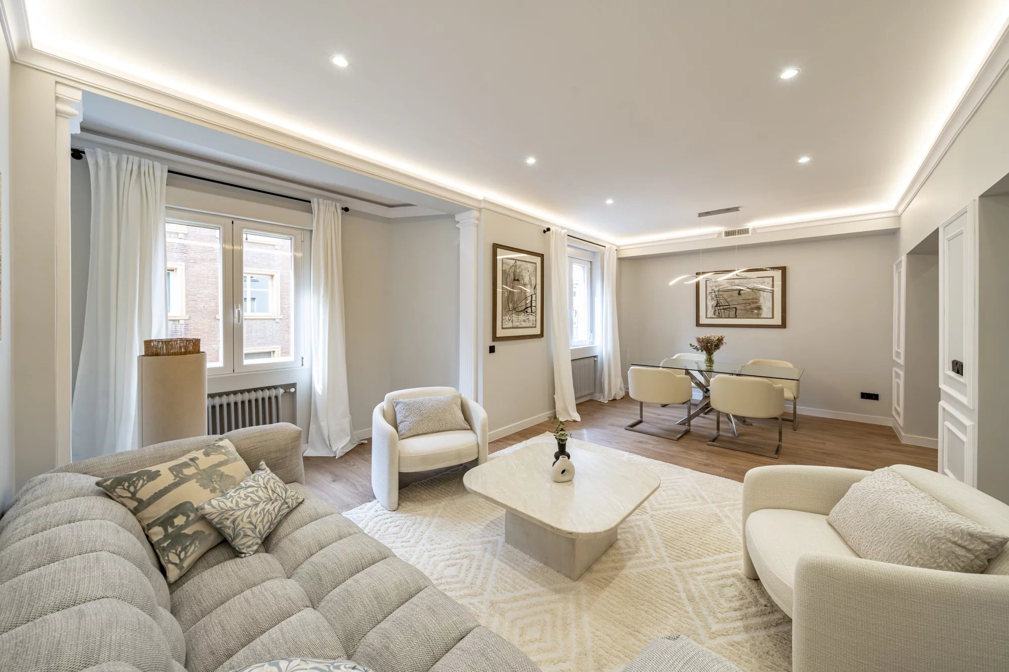 Contemporary luxury in the heart of Lista