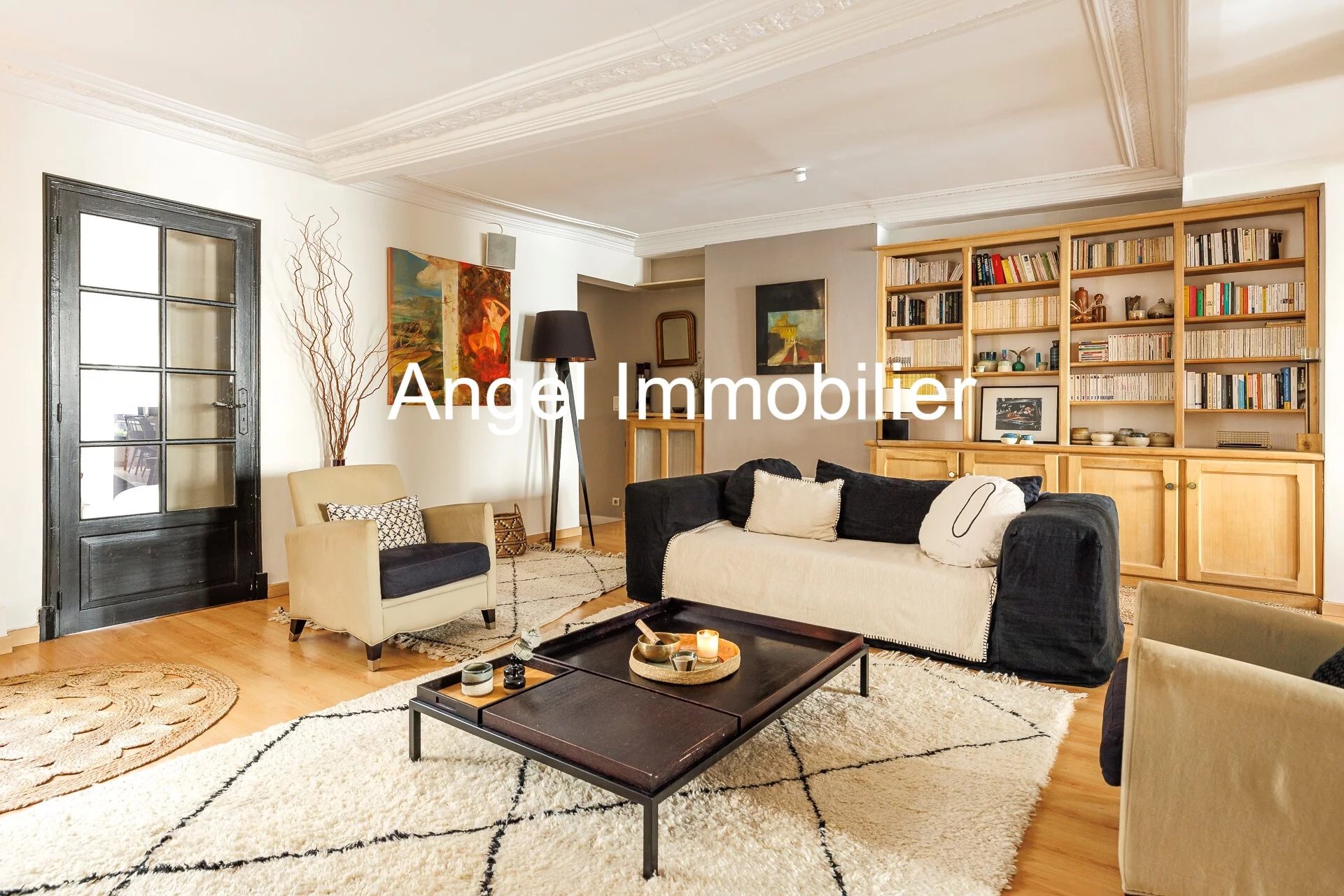 Agence immobilière de 