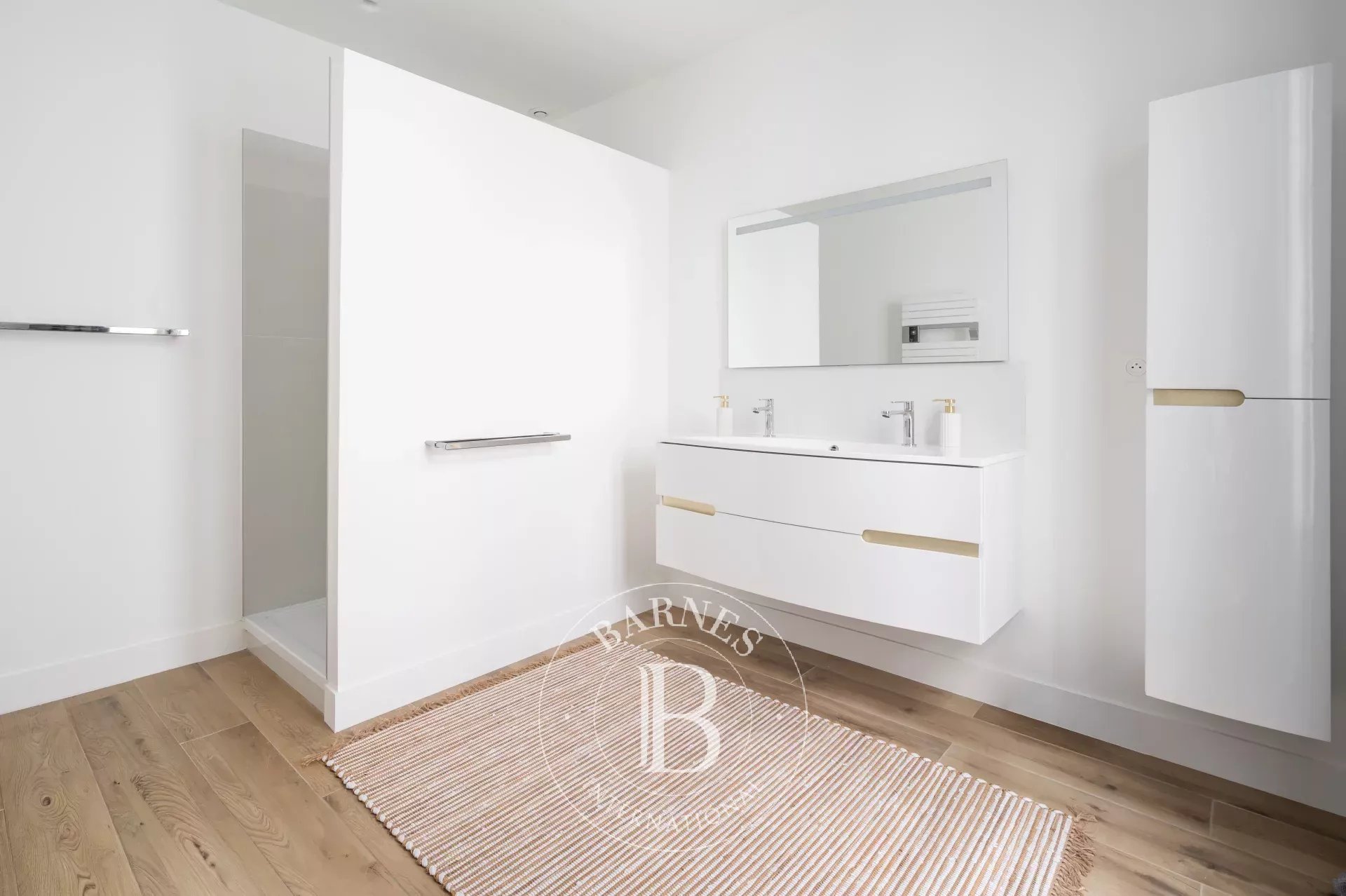 Paris  - Apartment 2 Bedrooms - picture 16