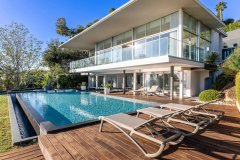 Modern Luxury Villa Cannes | Super Cannes Family Estate with Sea View — photo 1 of 7