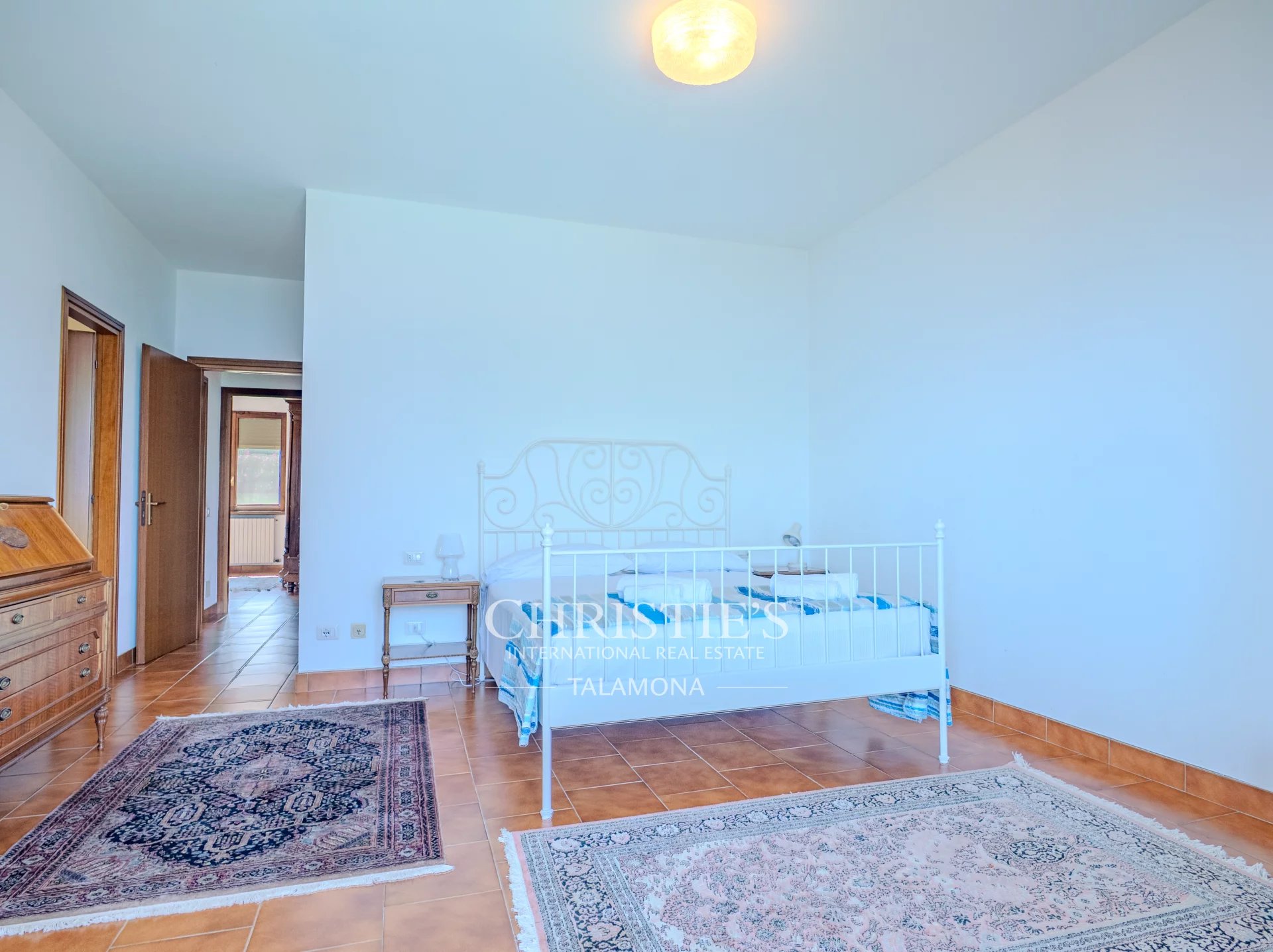 3 Bedroom Villa/Townhouse's Image 26