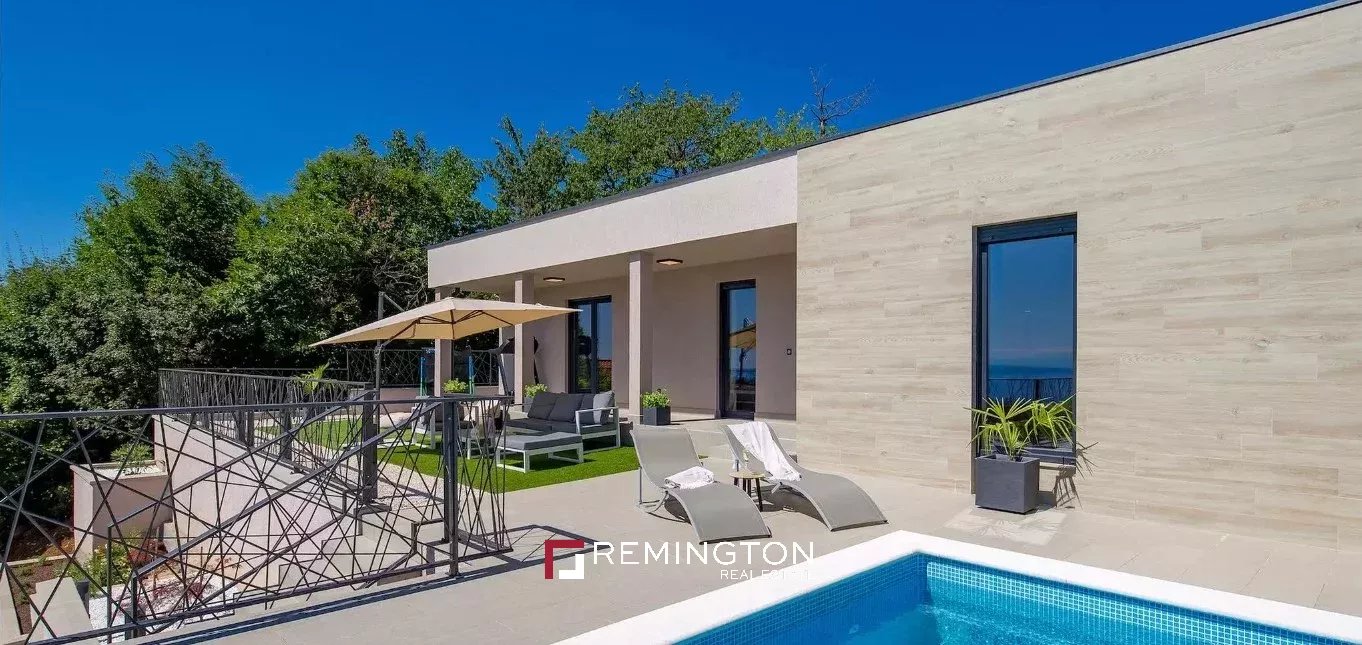 3 Bedroom Villa/Townhouse's Image 5
