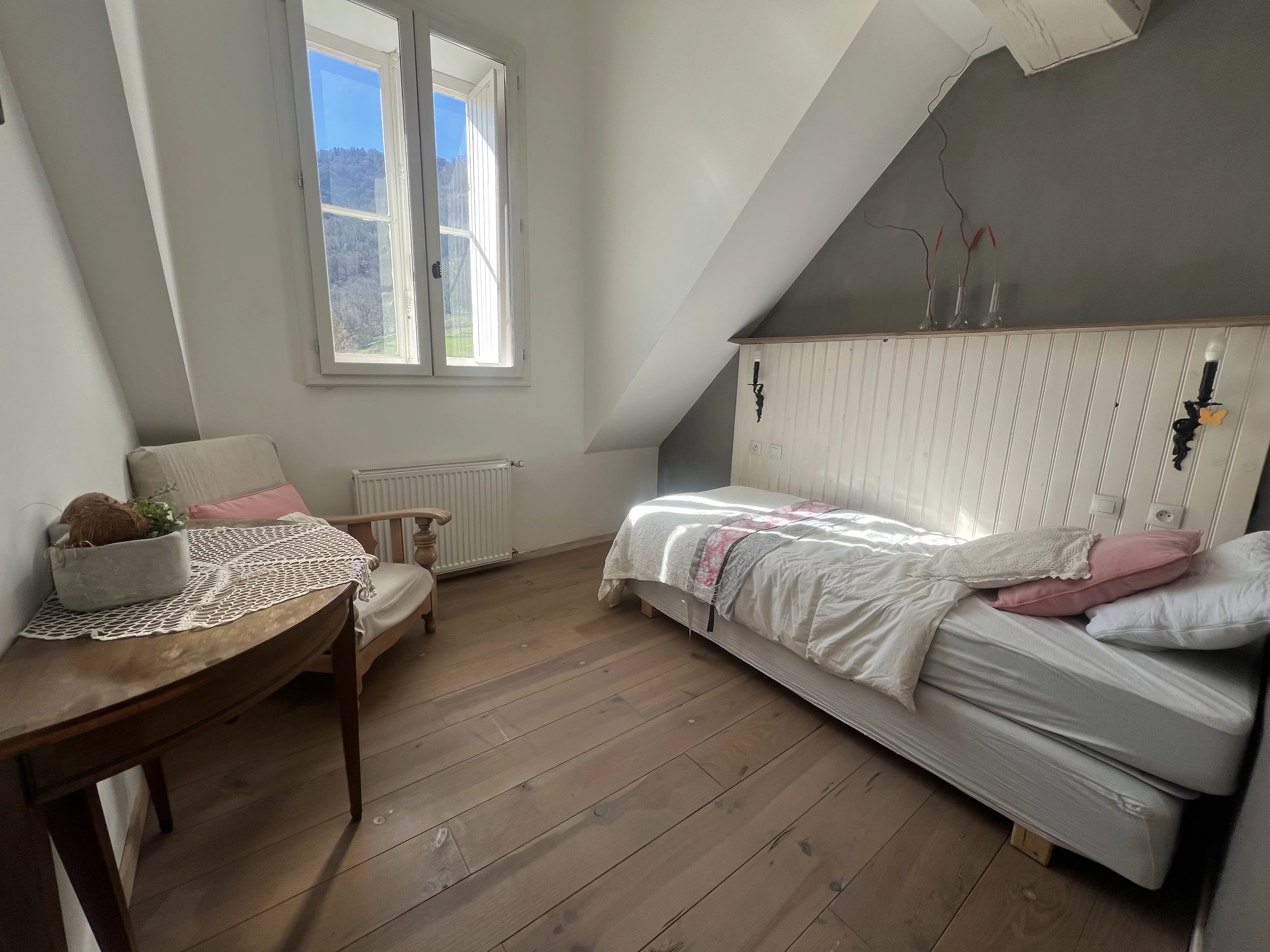 Castle for sale Saint-Béat, Haute-Garonne