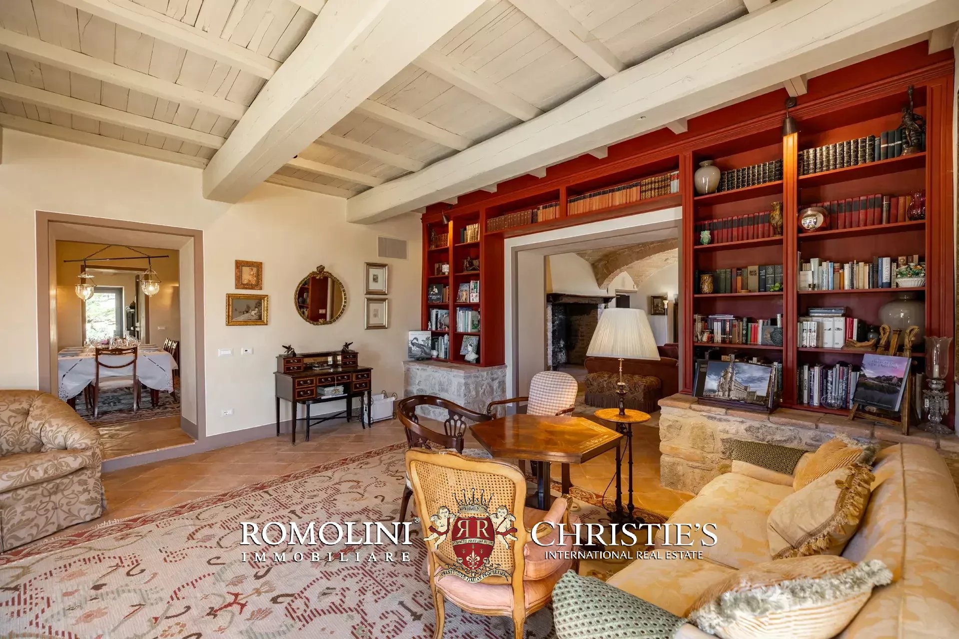 6 Bedroom Villa/Townhouse's Image 68