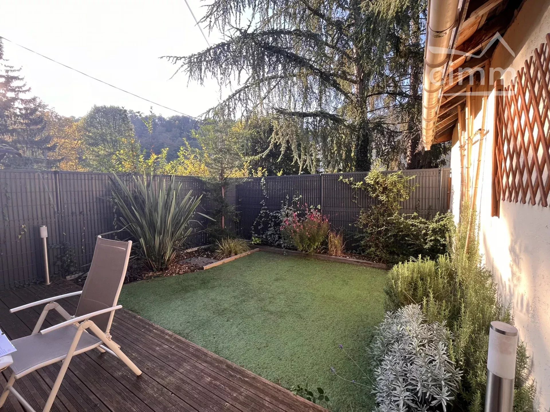 Agence immobilière de 