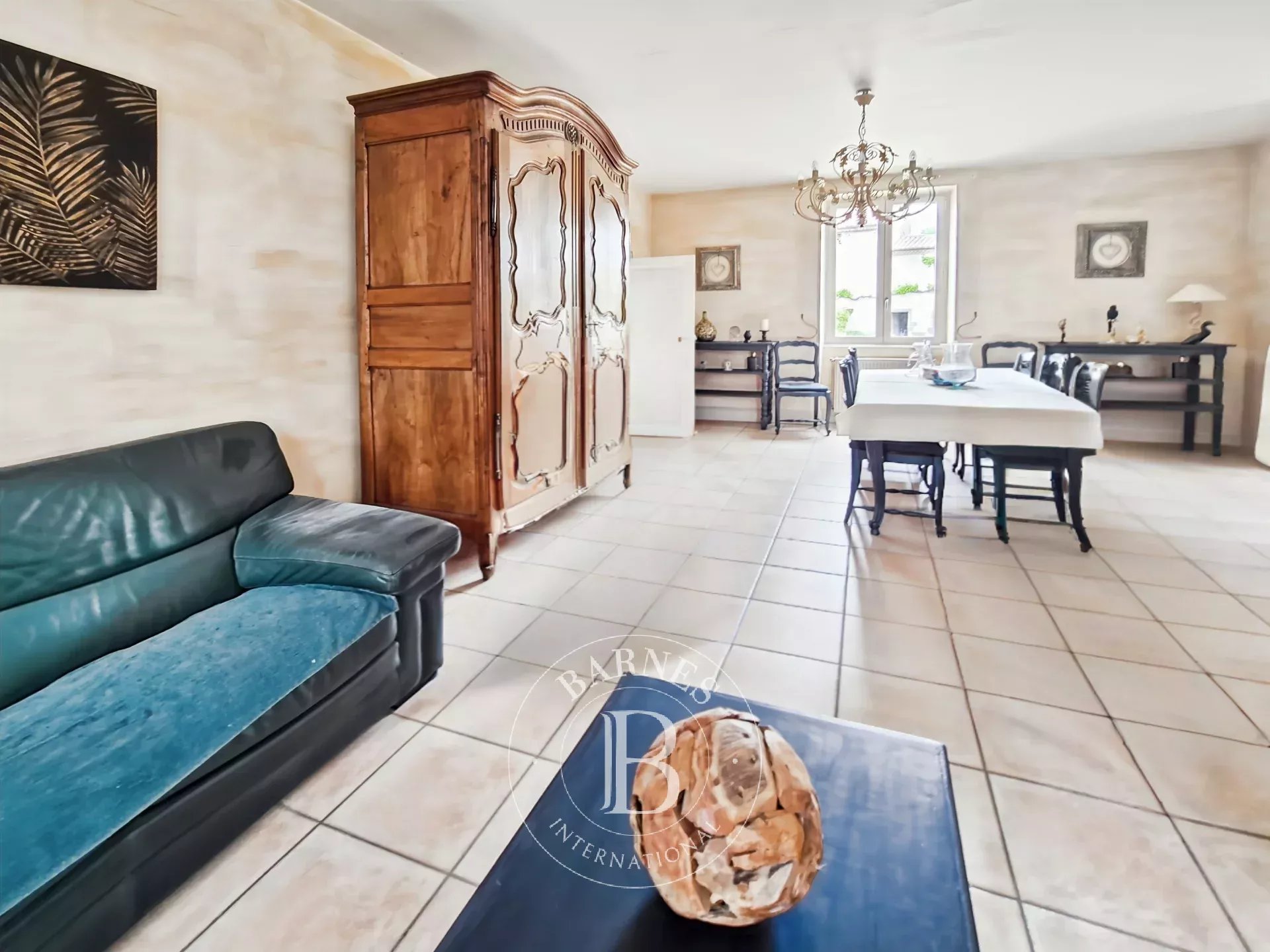 Ev Sardon - picture 9