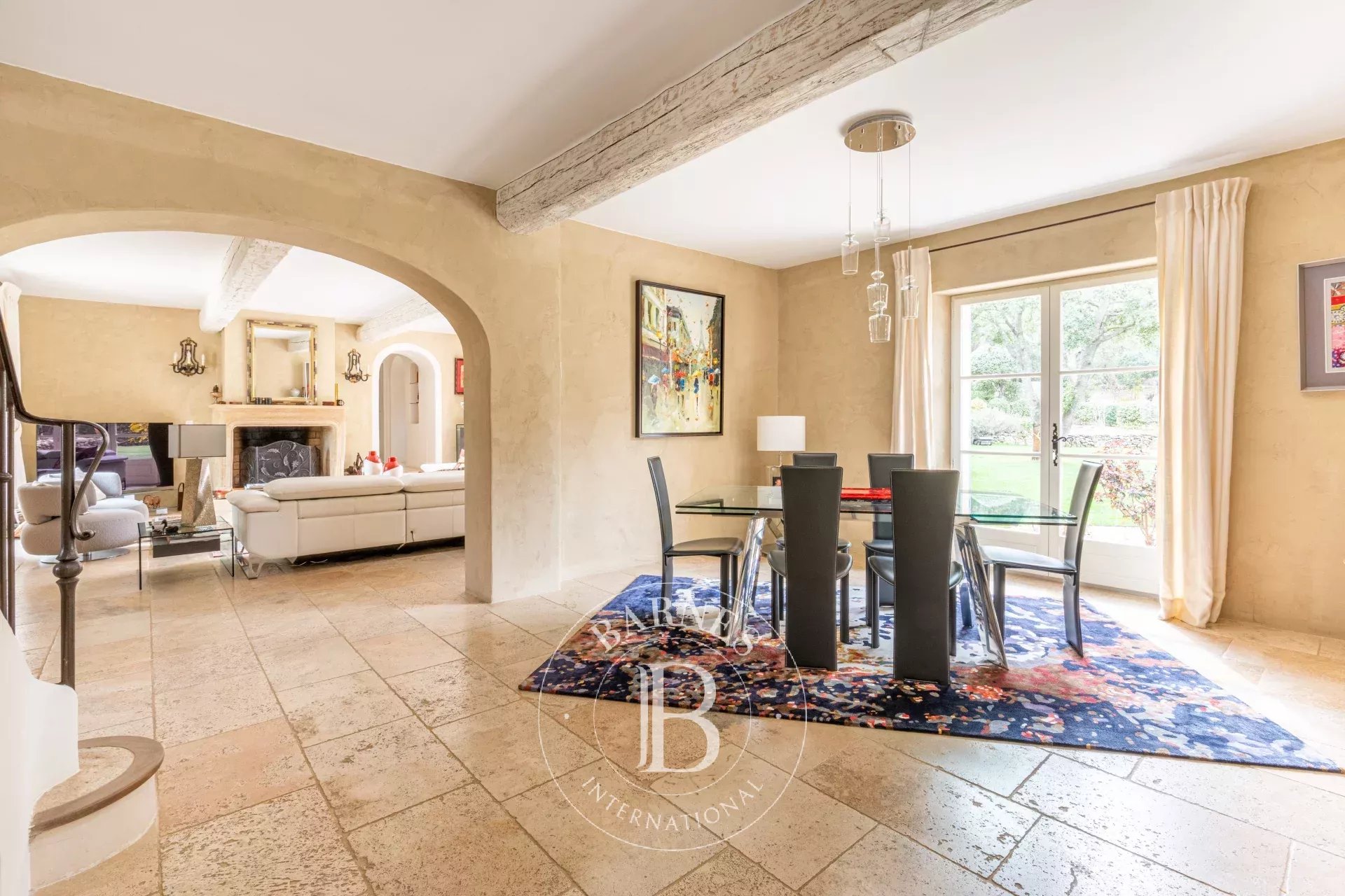 Close to Aix-en-Provence – Exceptional Bastide with Pool and 5 Bedrooms - picture 10