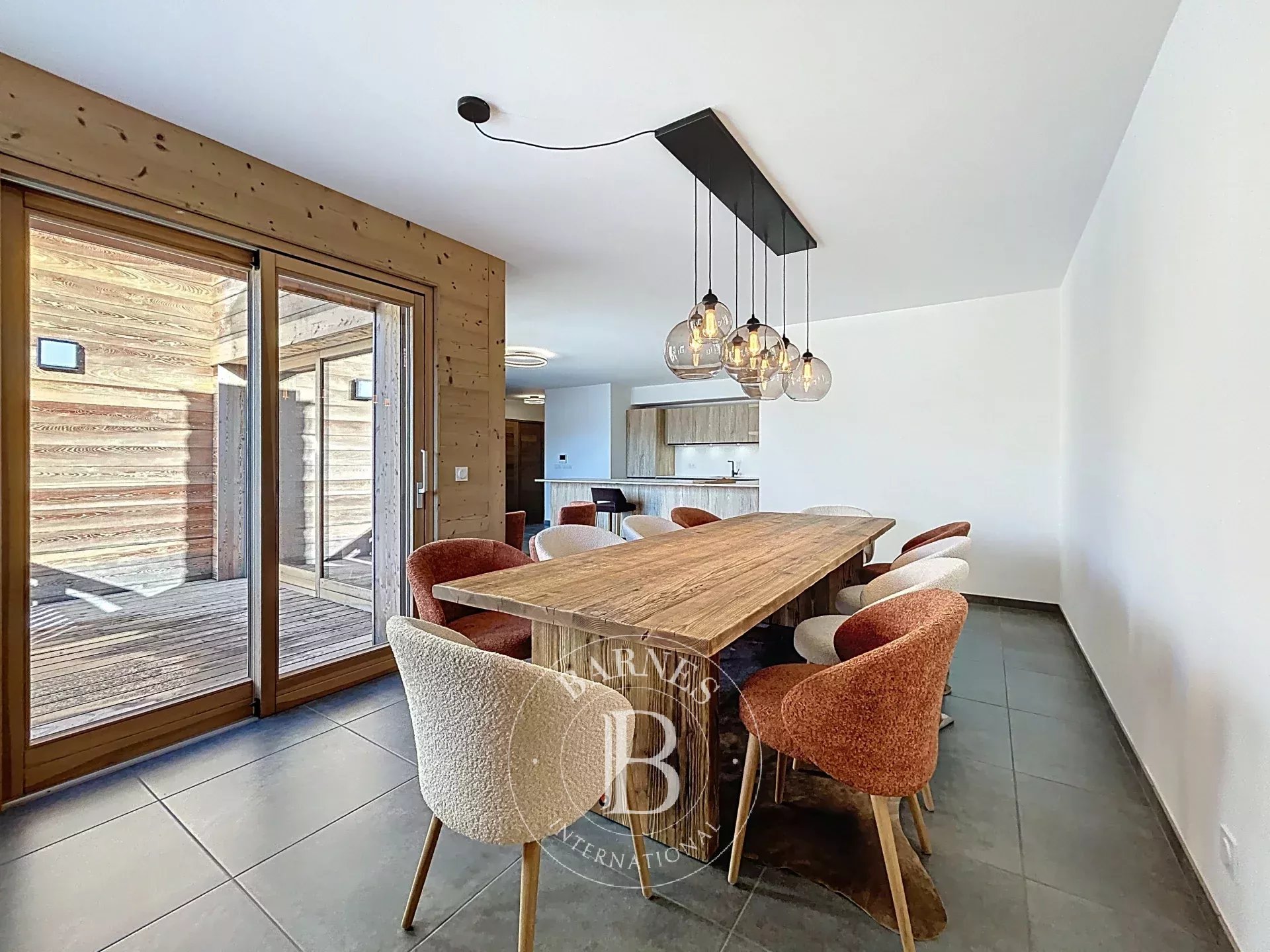 Photo of Les Gets – Spacious Family T6 Duplex – Direct Ski Access – Open Mountain Views