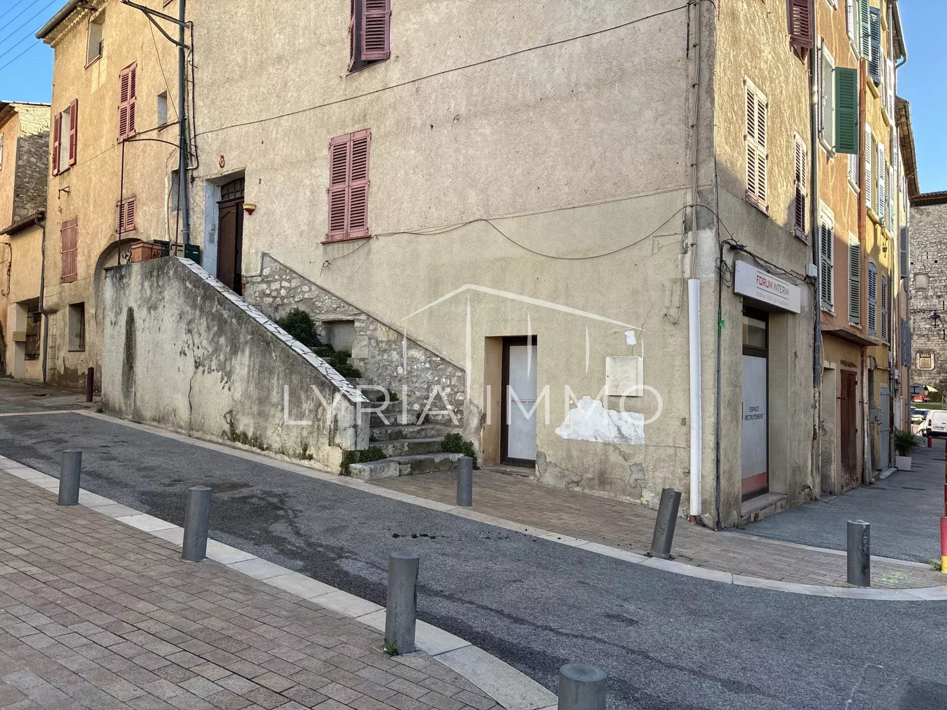 Agence immobilière de 