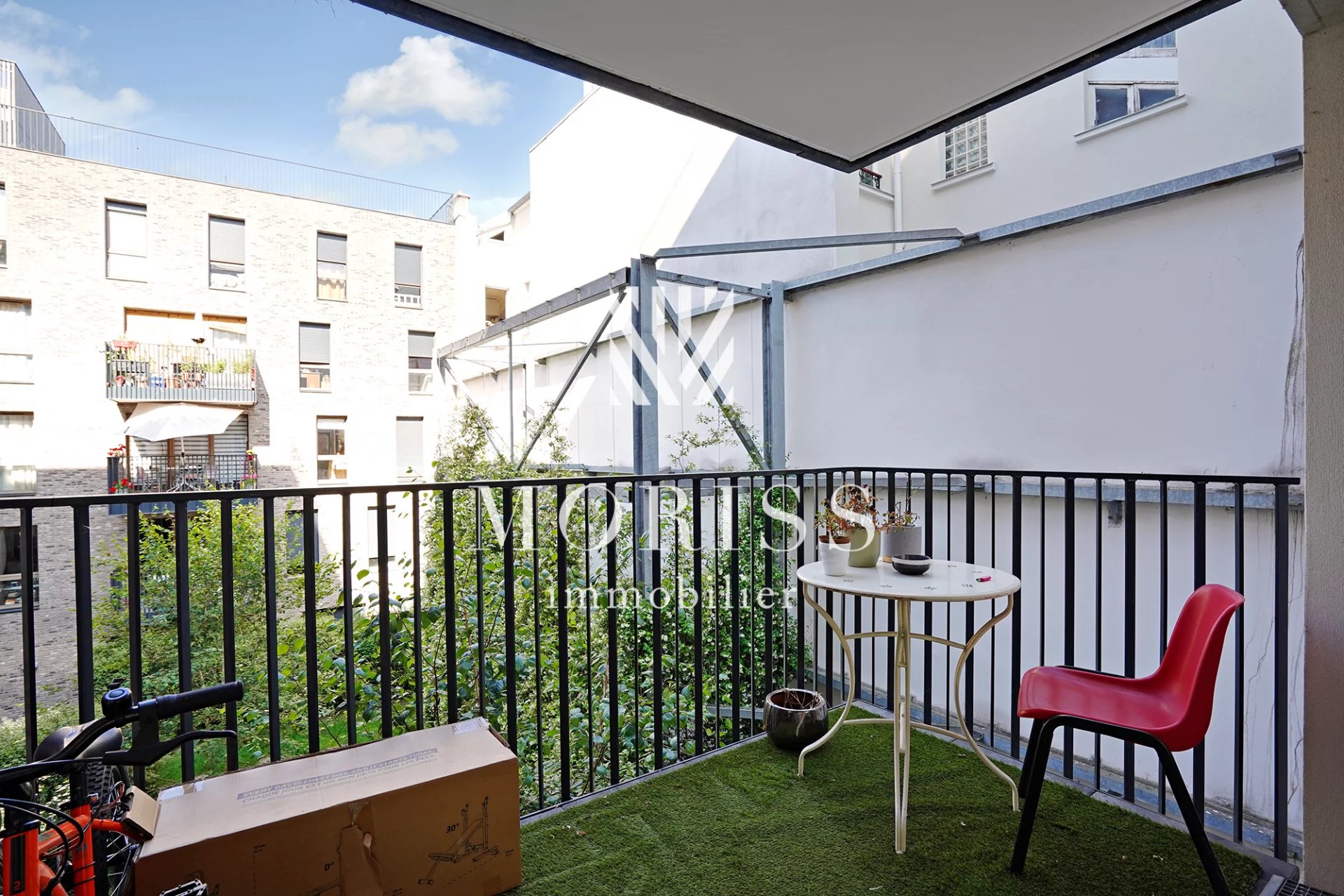 APPARTEMENT BALCON / 4 PIÈCES / 80M2 / RUE DES CARMÉLITES - SAIN - Image Array