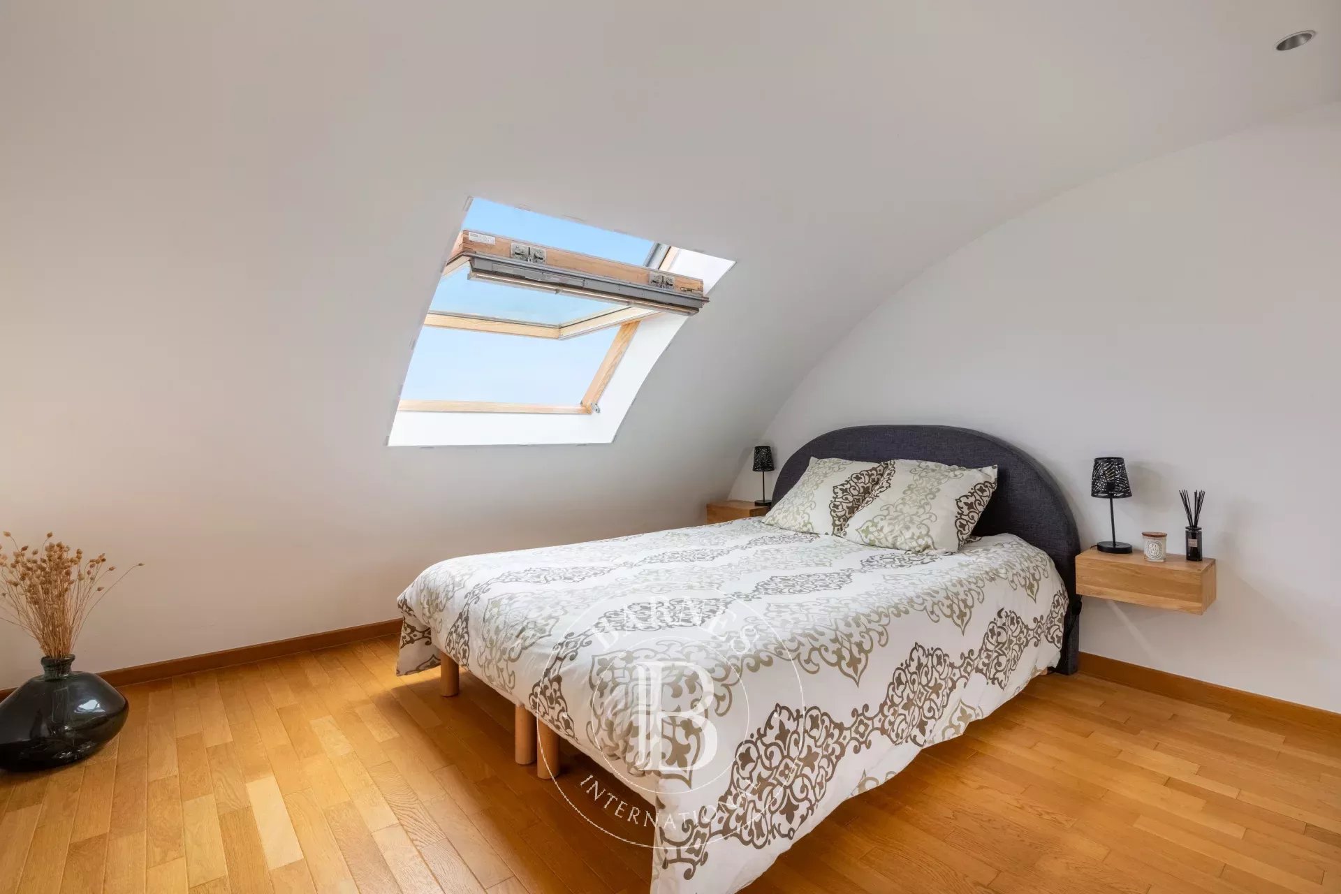 Daire Châtillon - picture 13