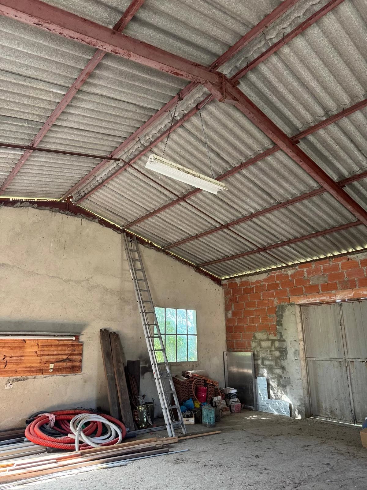 Vente Hangar Saint-Sulpice-la-Pointe