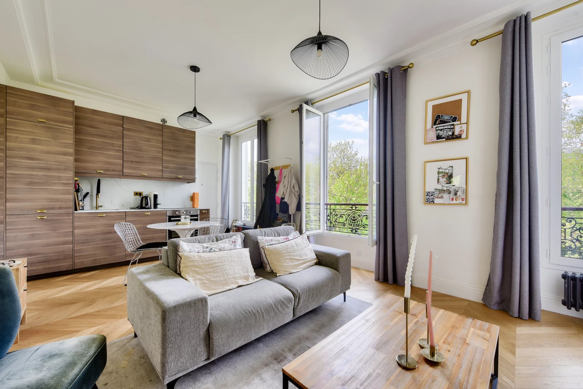 Sale Apartment Paris 7th Invalides