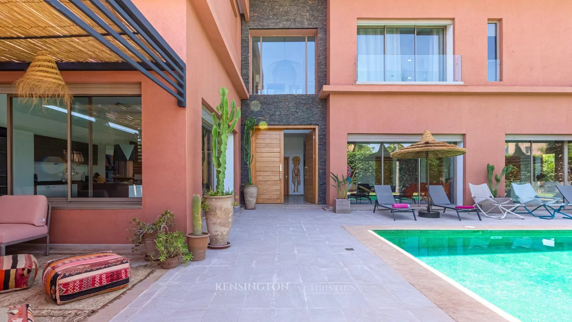 5 Bedroom Villa/Townhouse's Image 10