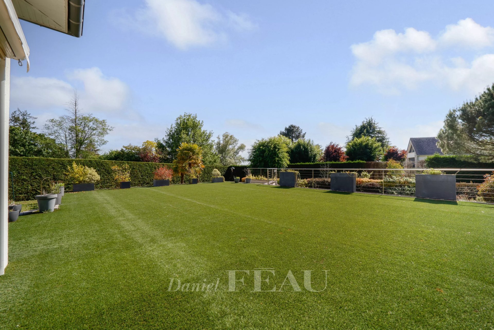 5 Bedroom Villa/Townhouse's Image 4