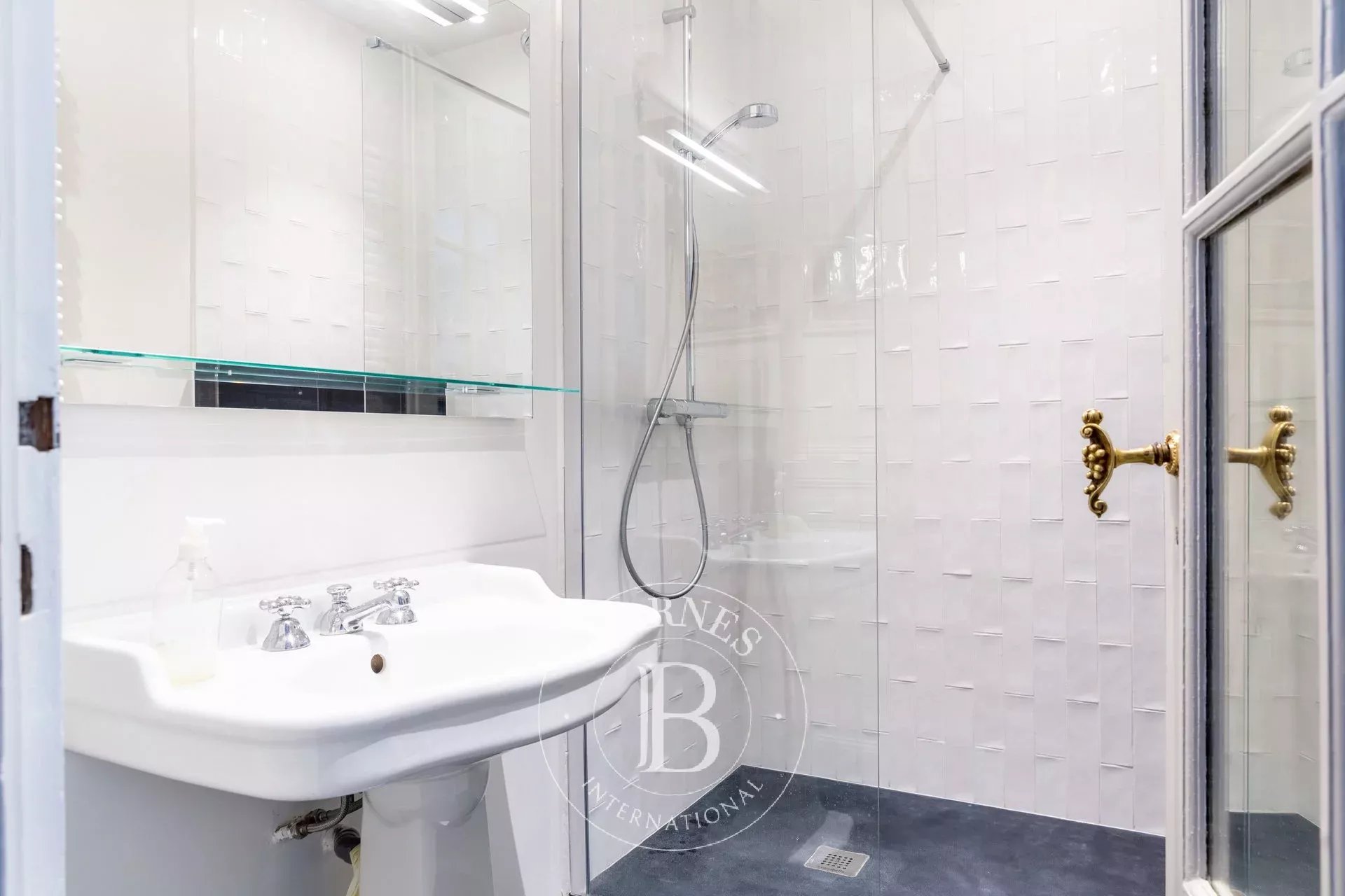 Daire Paris 2ème - picture 9