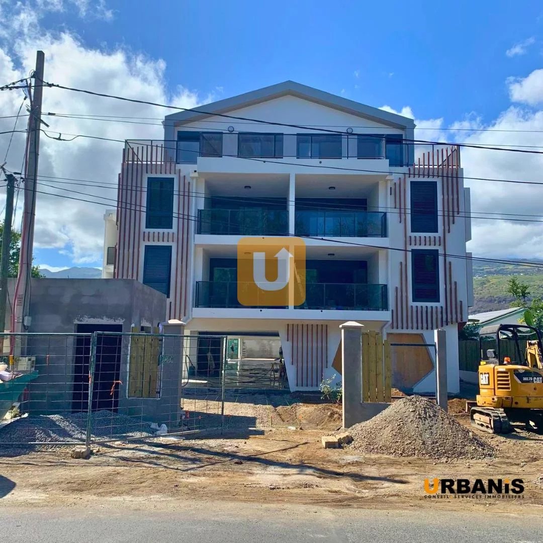 APPARTEMENT NEUF AU FRONT DE MER ST-PAUL