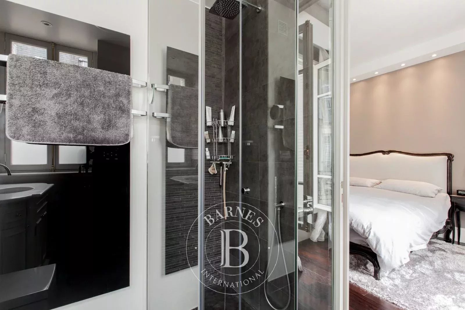 Daire Paris 7ème - picture 14